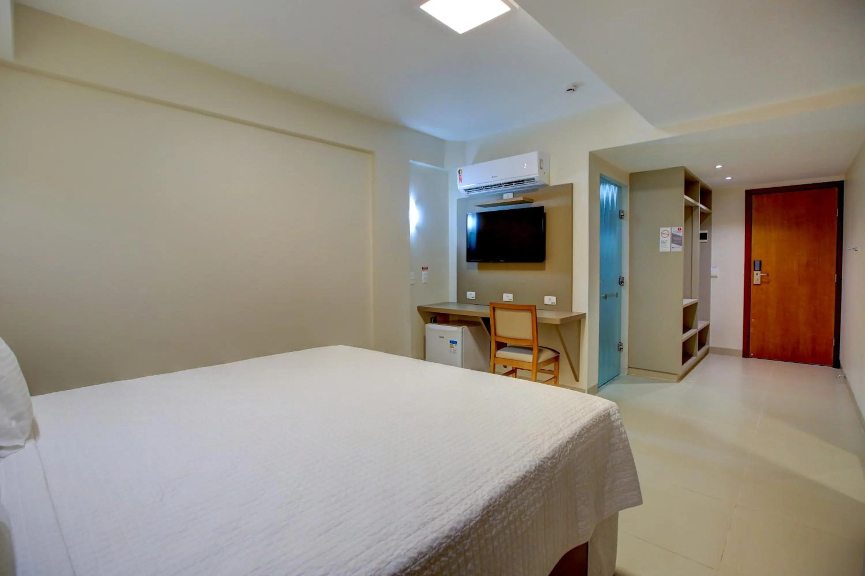 Bed in Novares Hotel