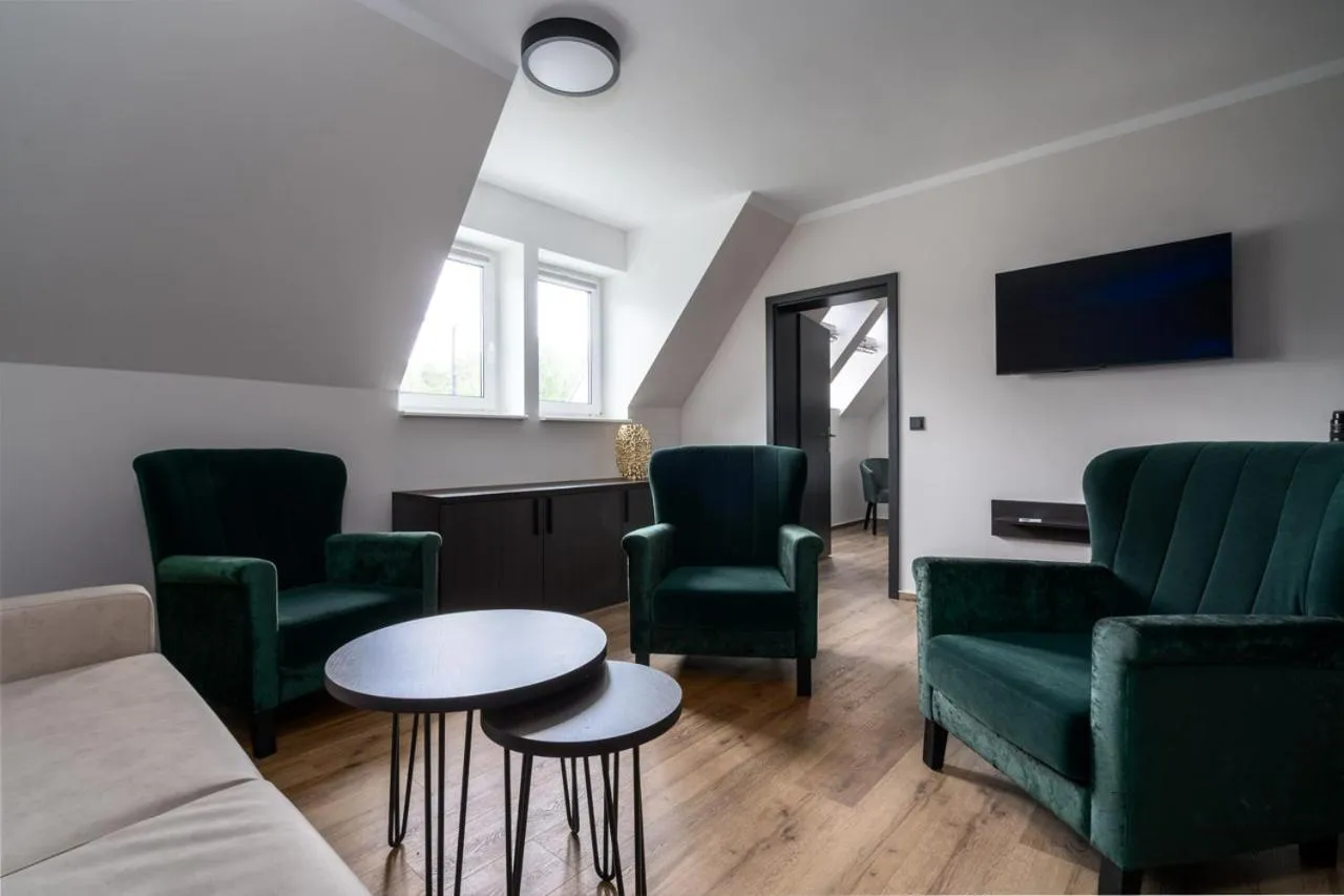 Photo of the whole room in Seehotel Ecktannen