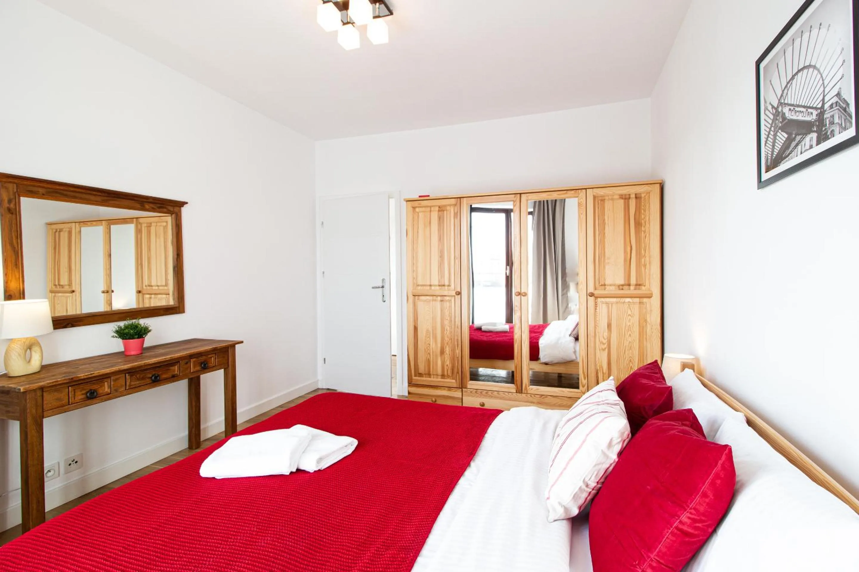 Bed in Krasińskiego Żoliborz Stylish Apartment by BookingHost