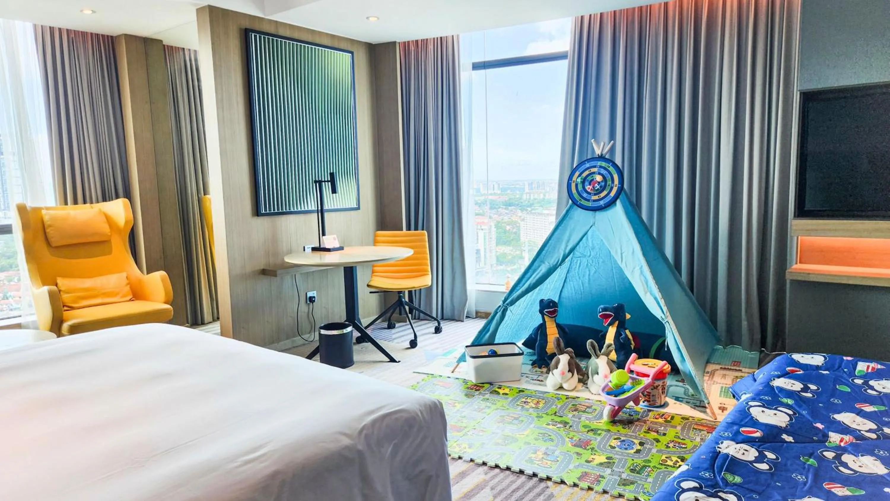 Property building, Bed in Holiday Inn Johor Bahru City Centre by IHG