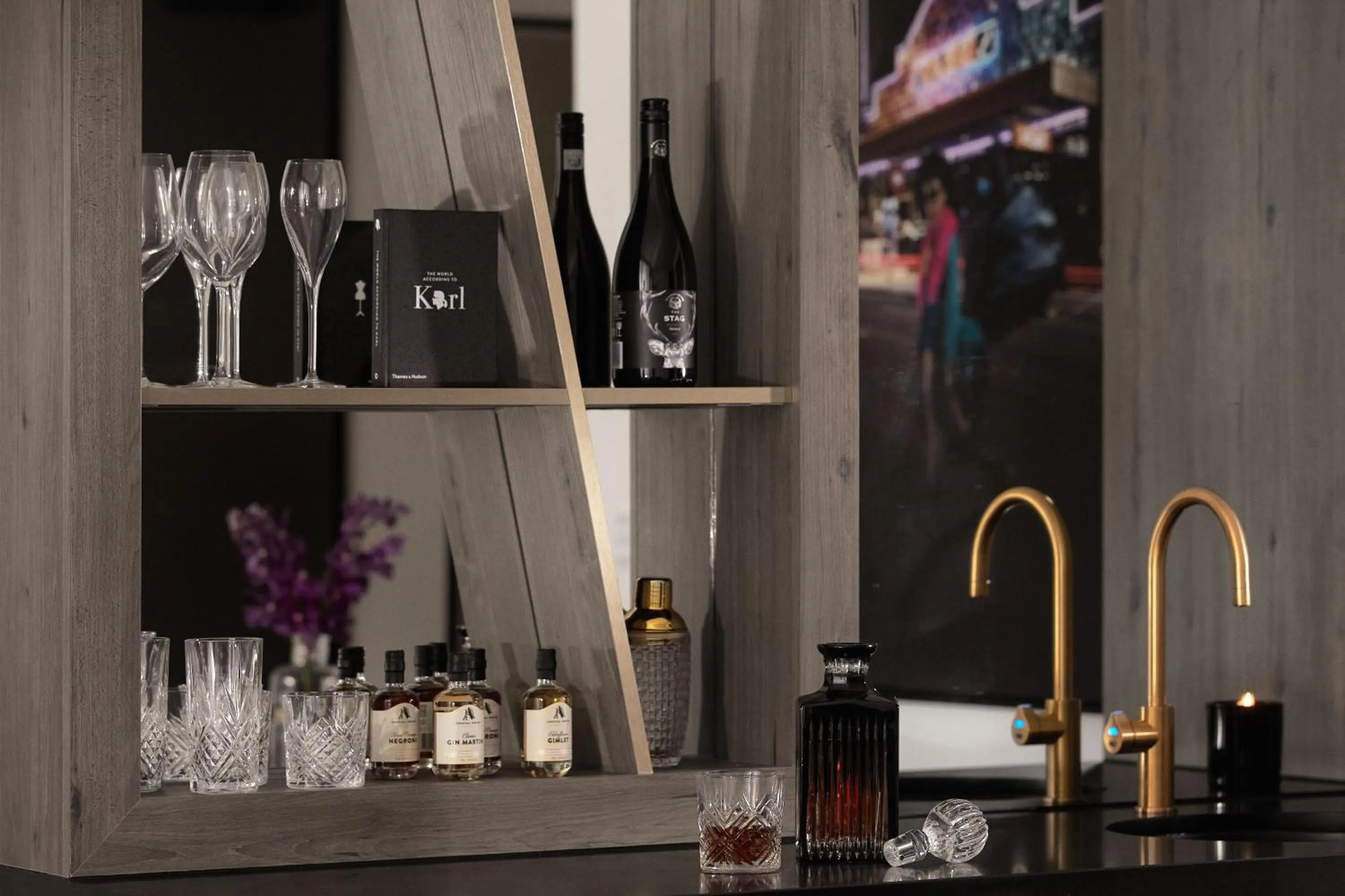 Coffee/tea facilities in Hotel X Brisbane Fortitude Vly, Vignette Collection by IHG