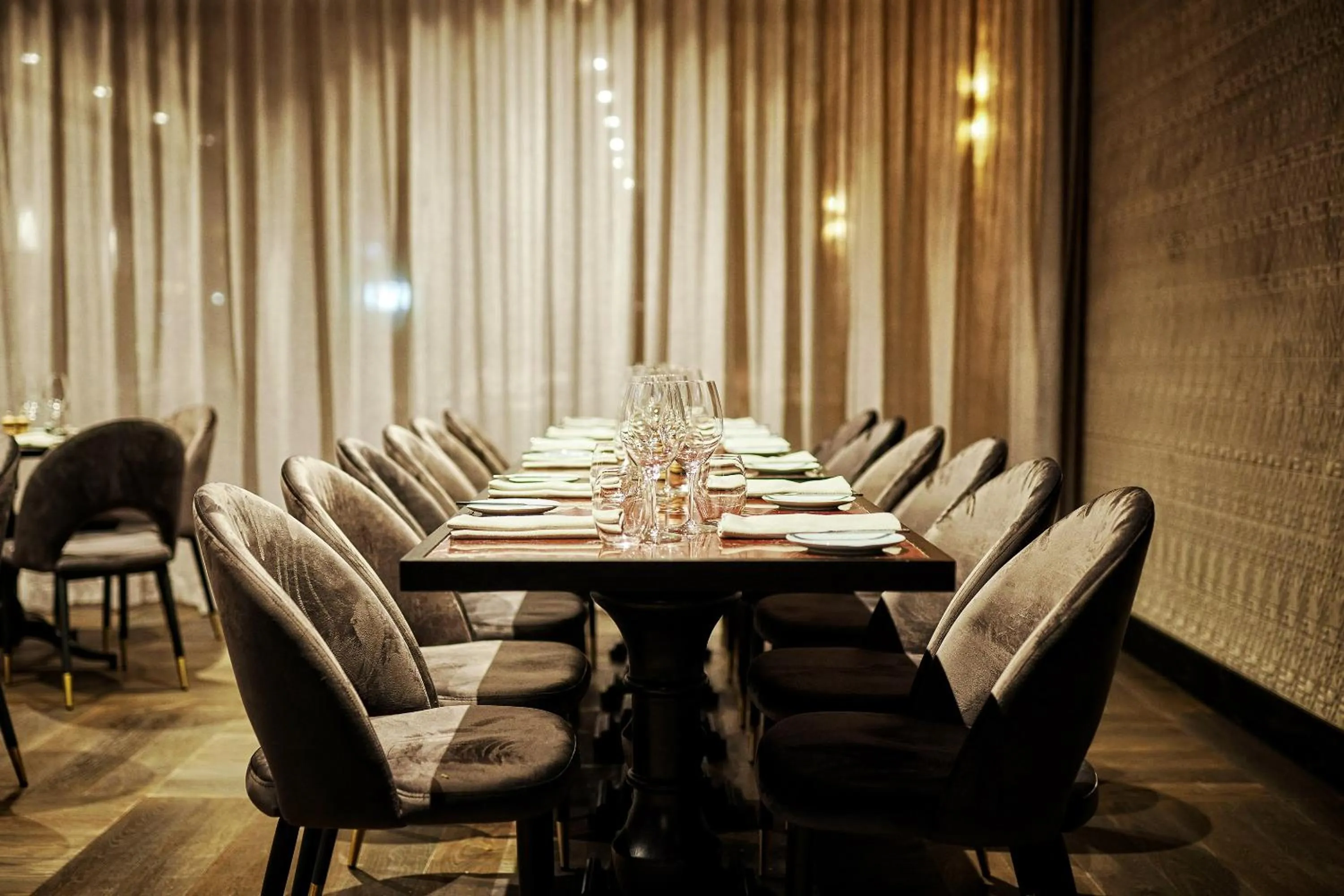 Meeting/conference room in Hotel X Brisbane Fortitude Vly, Vignette Collection by IHG