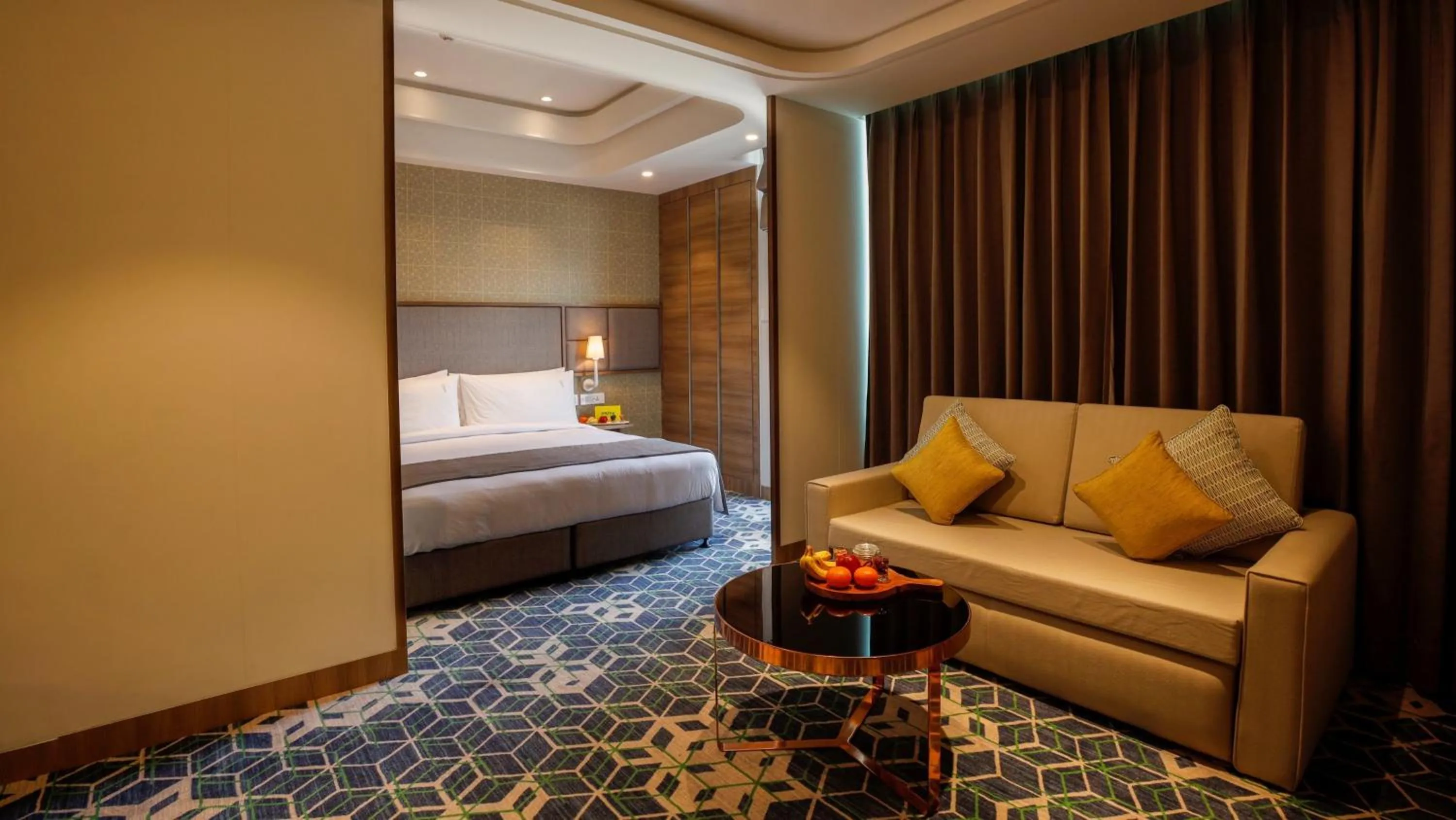 Photo of the whole room, Bed in Holiday Inn Gurugram Sector 90 by IHG