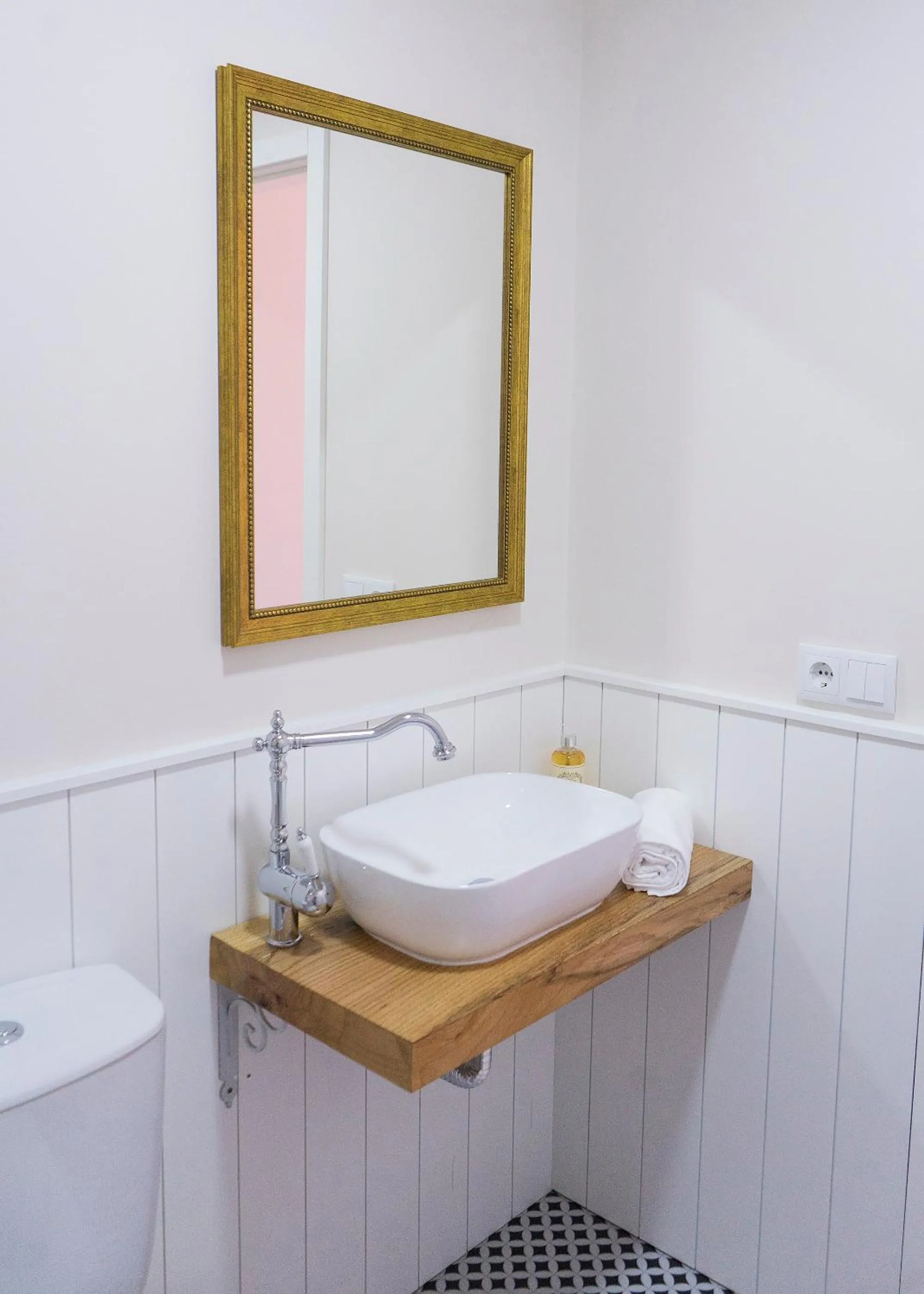 Bathroom in Casa da Ana Boutique Guest House