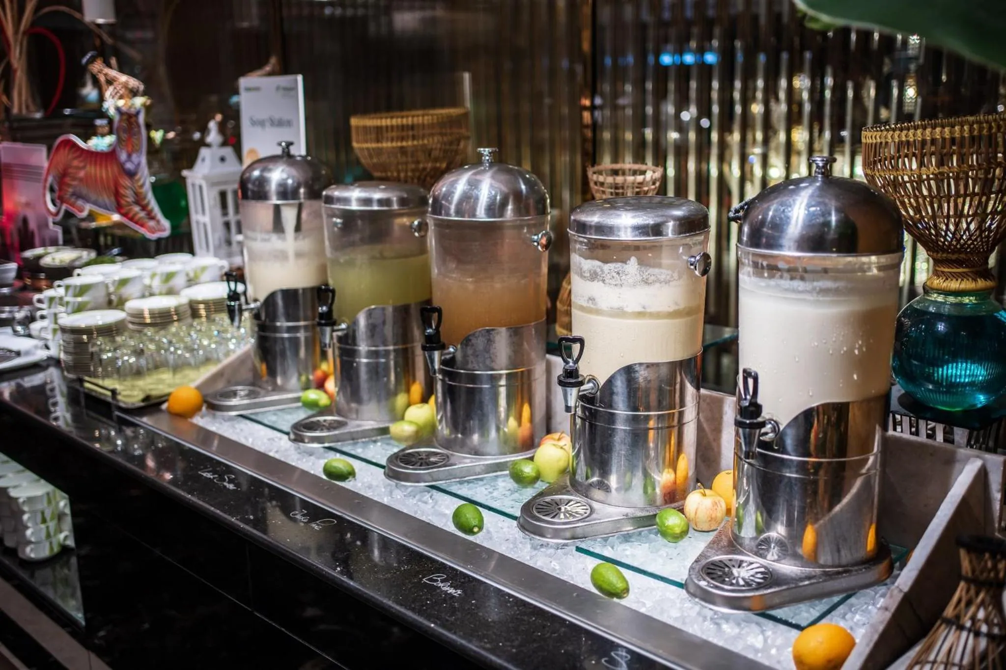 Bedroom in Holiday Inn Dhaka City Centre by IHG