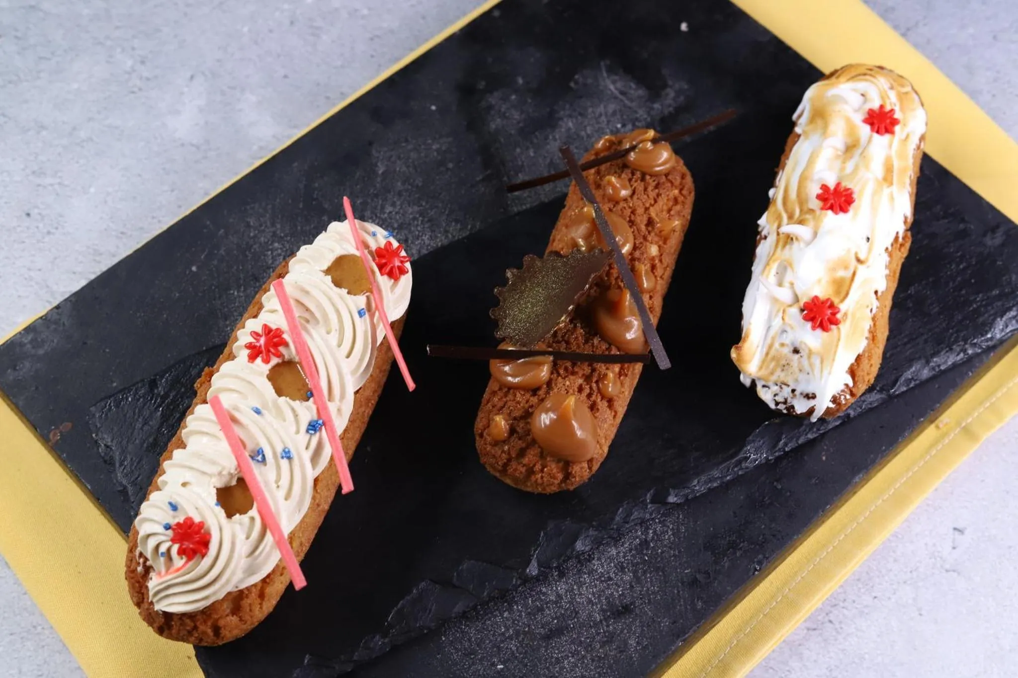 Restaurant/places to eat in Holiday Inn Dhaka City Centre by IHG