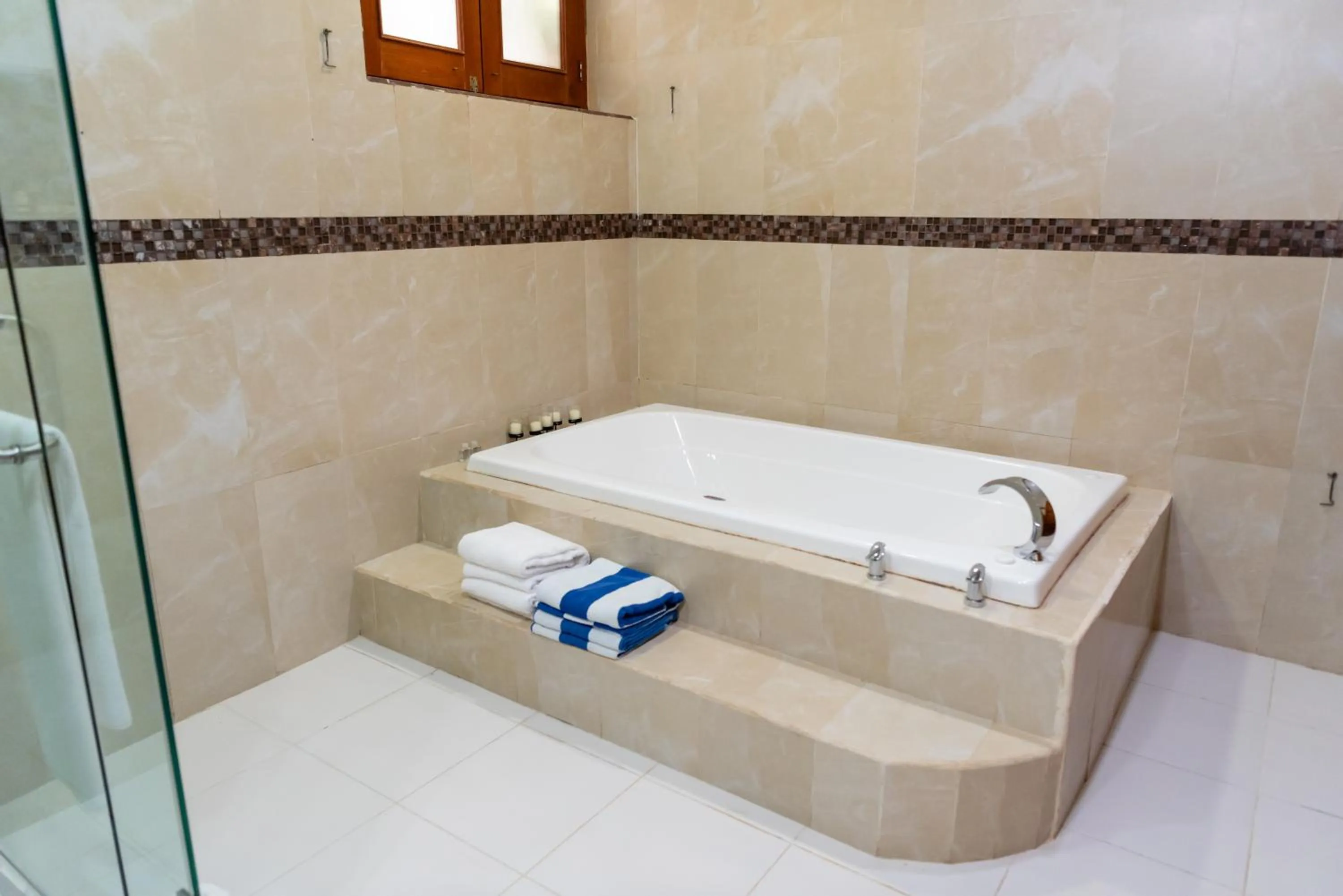 Bathroom in Hacienda Yabucu