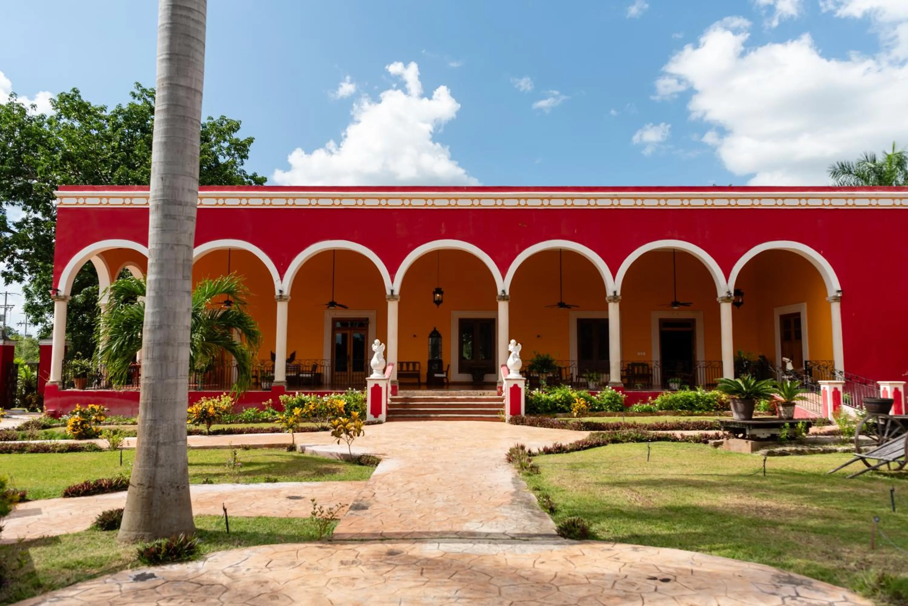 Property building in Hacienda Yabucu