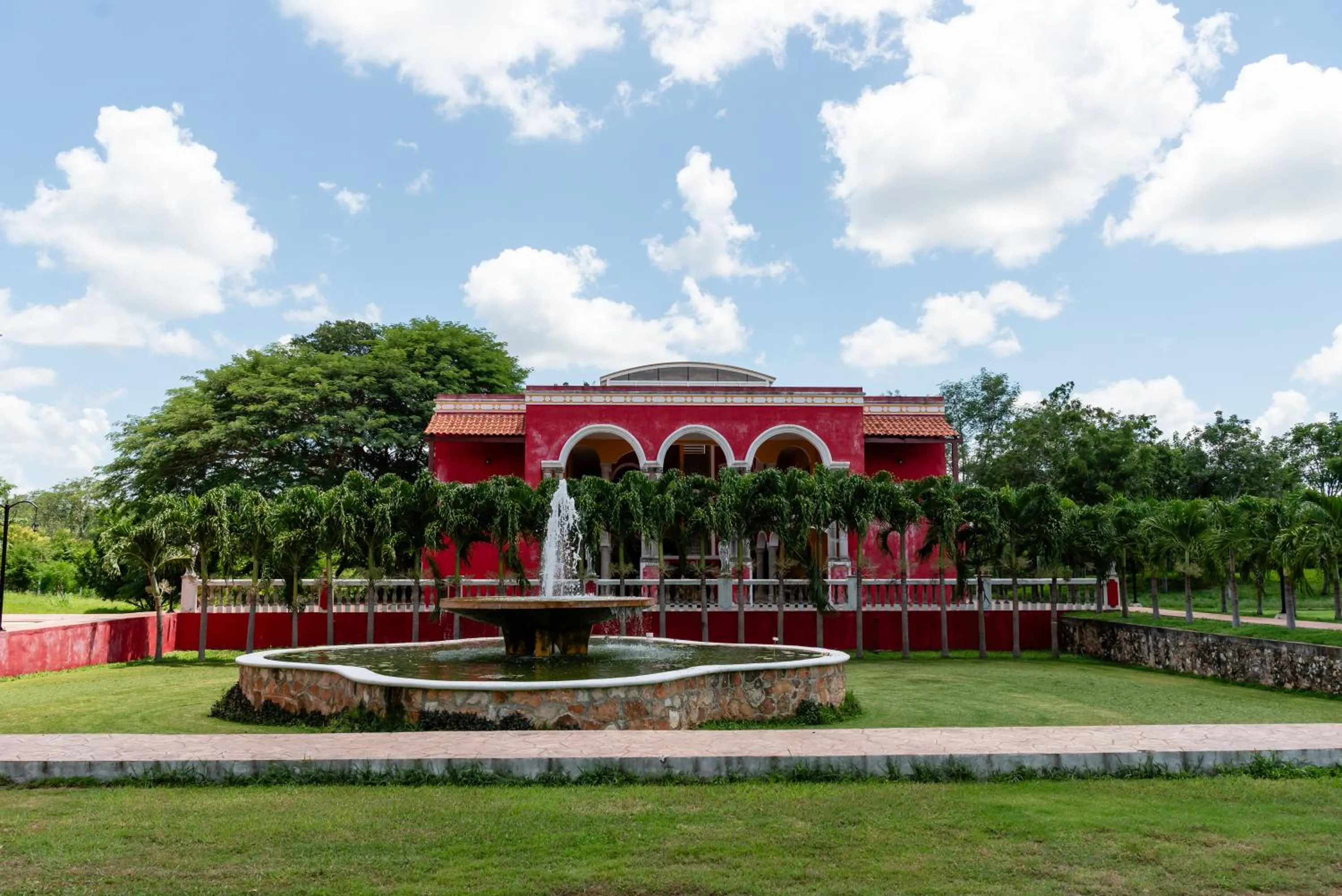 Property building in Hacienda Yabucu