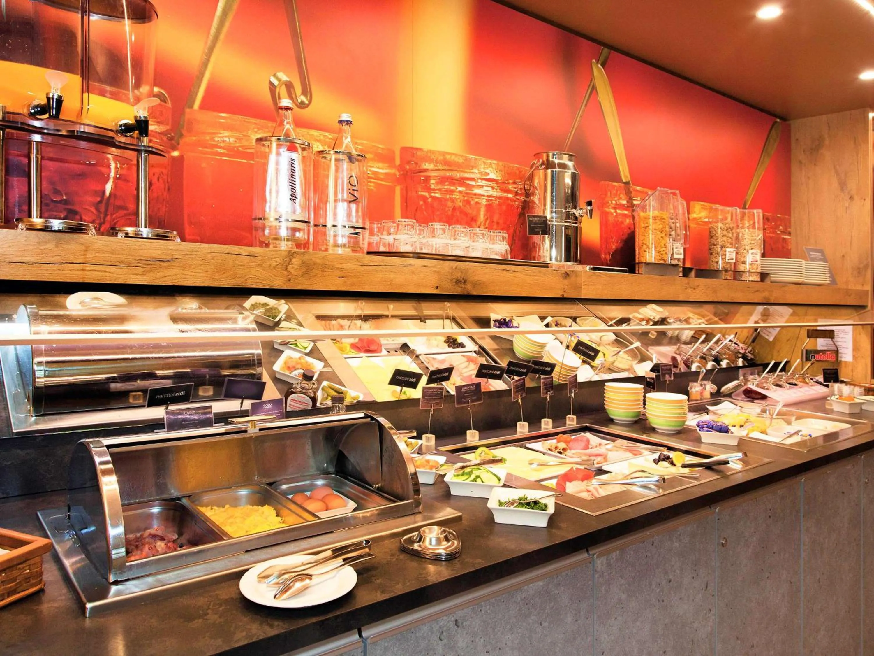 Restaurant/places to eat in ibis Saarbrücken City