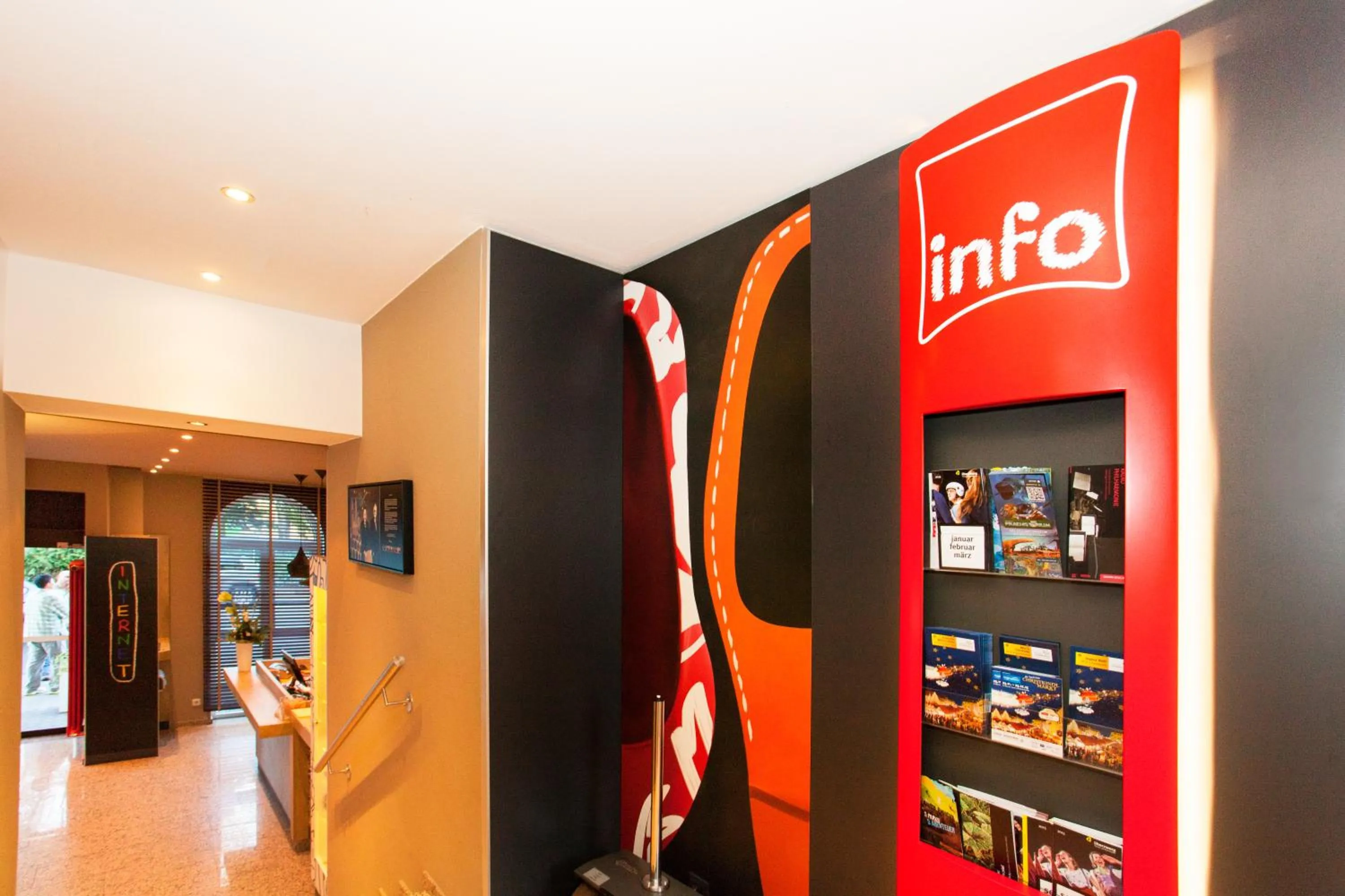 Lobby or reception in Saar City Hotel Superior