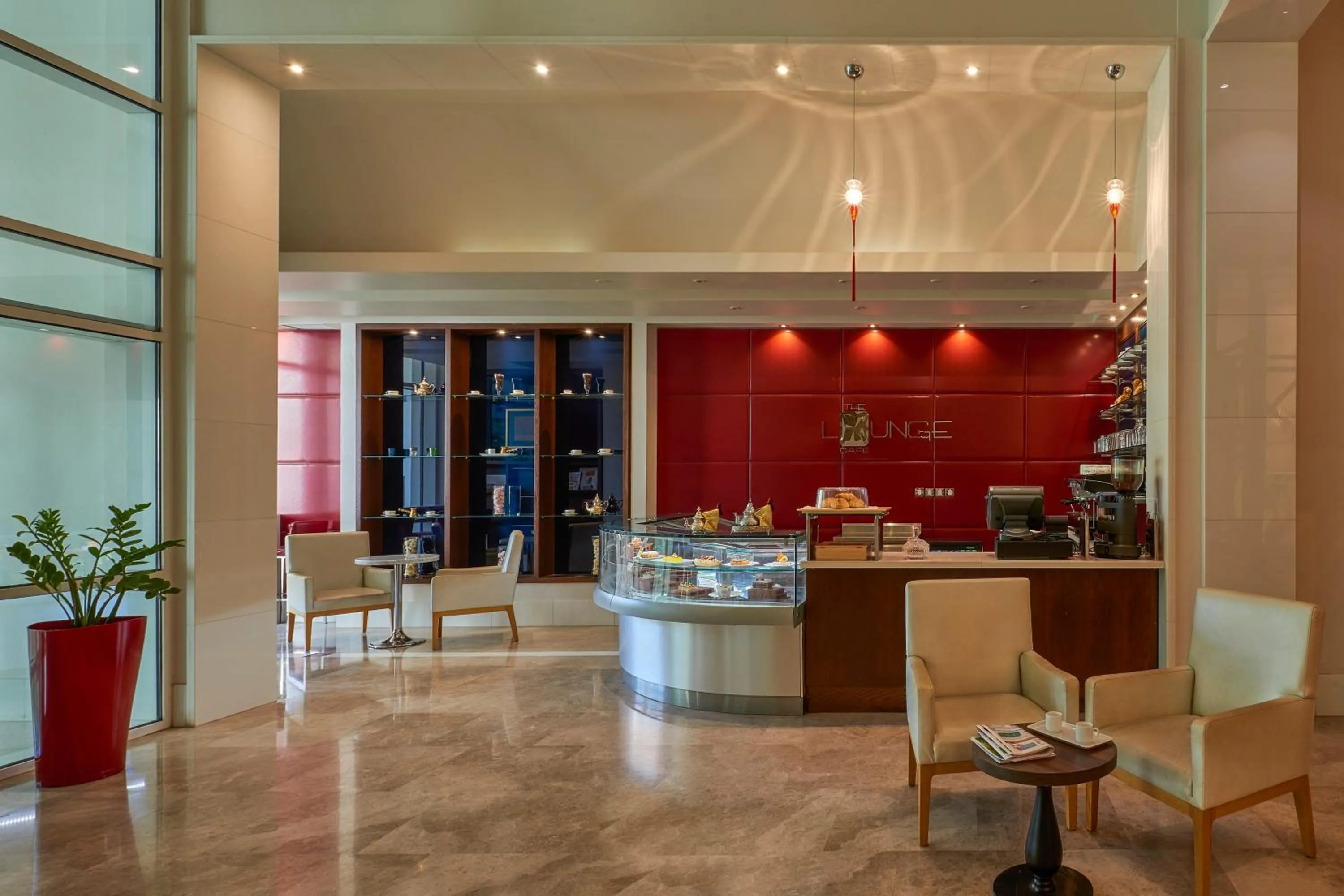 Lounge or bar in Salalah Gardens Hotel Managed by Safir Hotels & Resorts