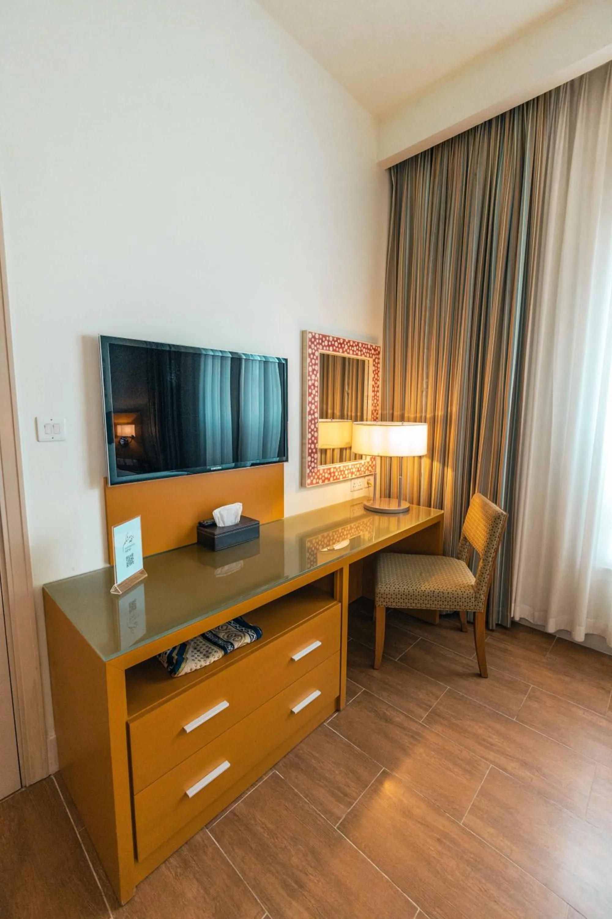 TV and multimedia in Salalah Gardens Hotel Managed by Safir Hotels & Resorts