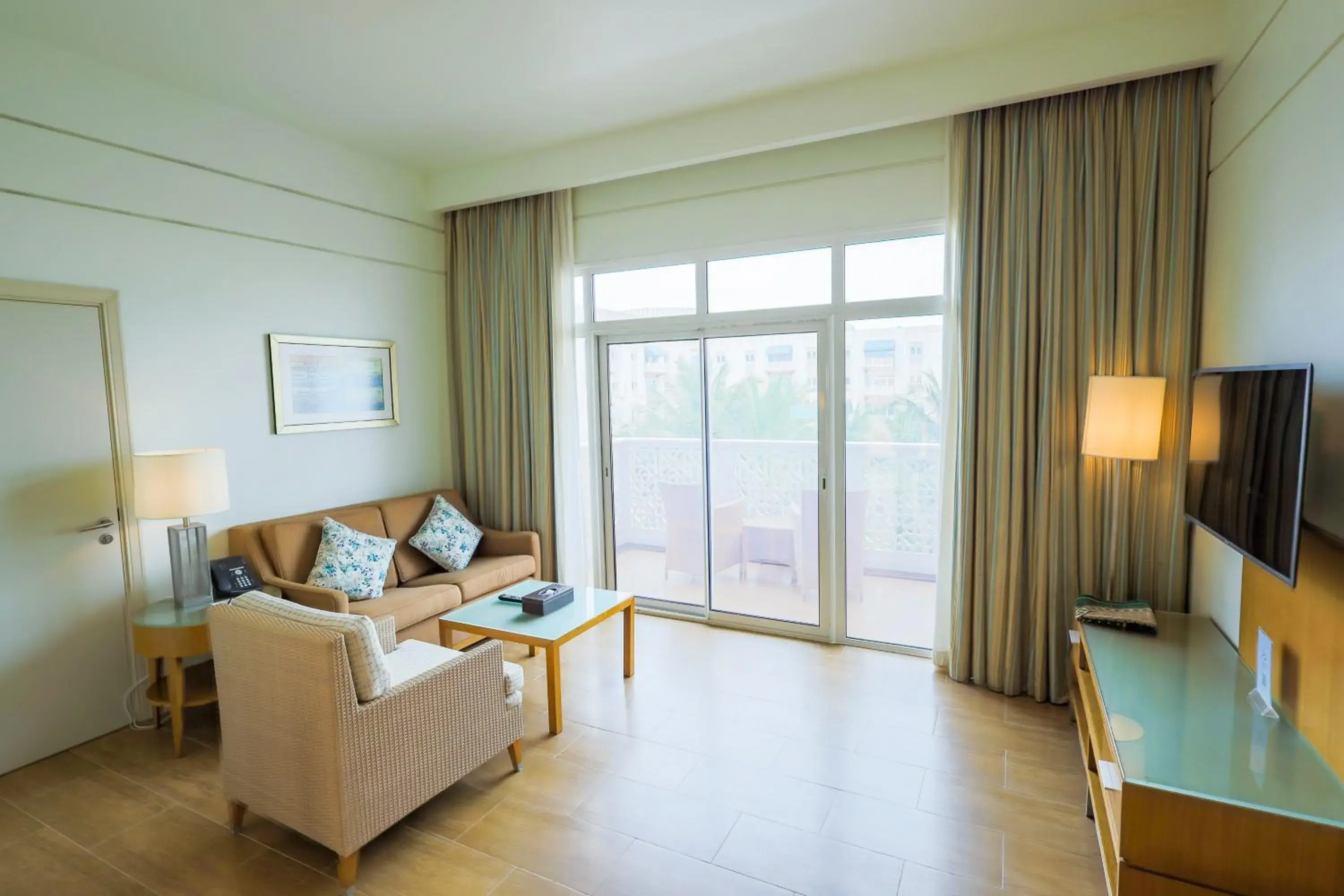 Living room in Salalah Gardens Hotel Managed by Safir Hotels & Resorts Living room in Salalah Gardens Hotel Managed by Safir Hotels & Resorts