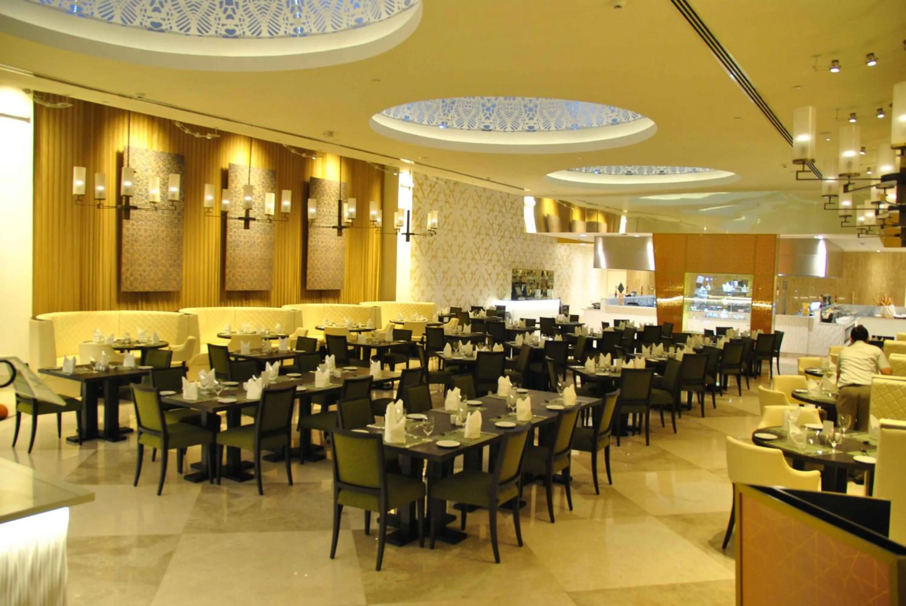 Restaurant/places to eat in Salalah Gardens Hotel Managed by Safir Hotels & Resorts