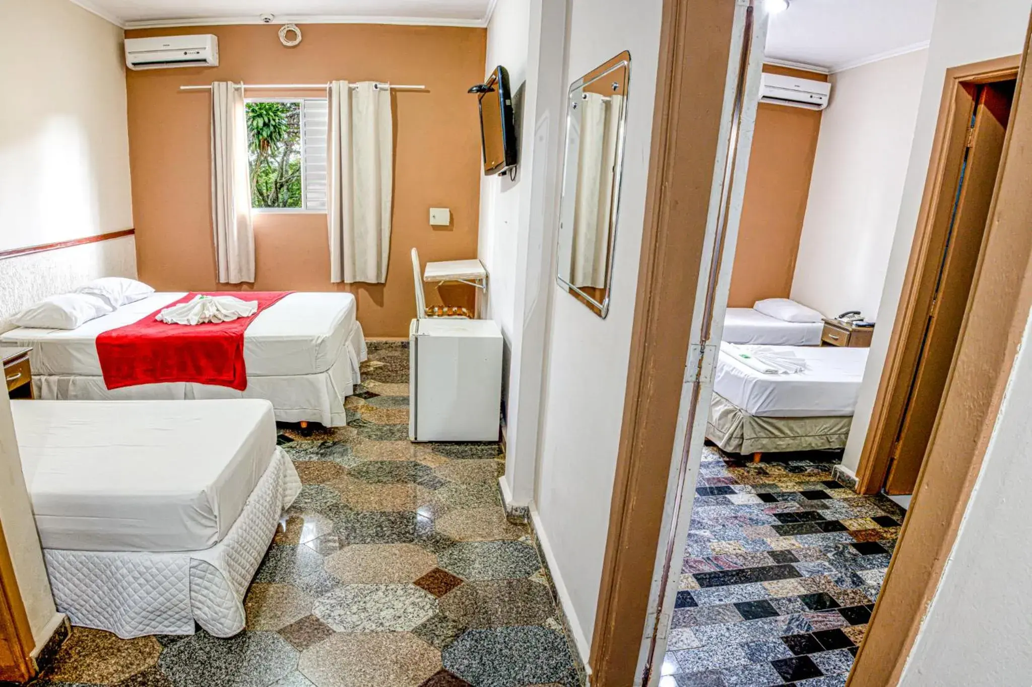 Standard Family Room - single occupancy in Hotel Estancia Santa Amélia Standard Family Room - single occupancy in Hotel Estancia Santa Amélia