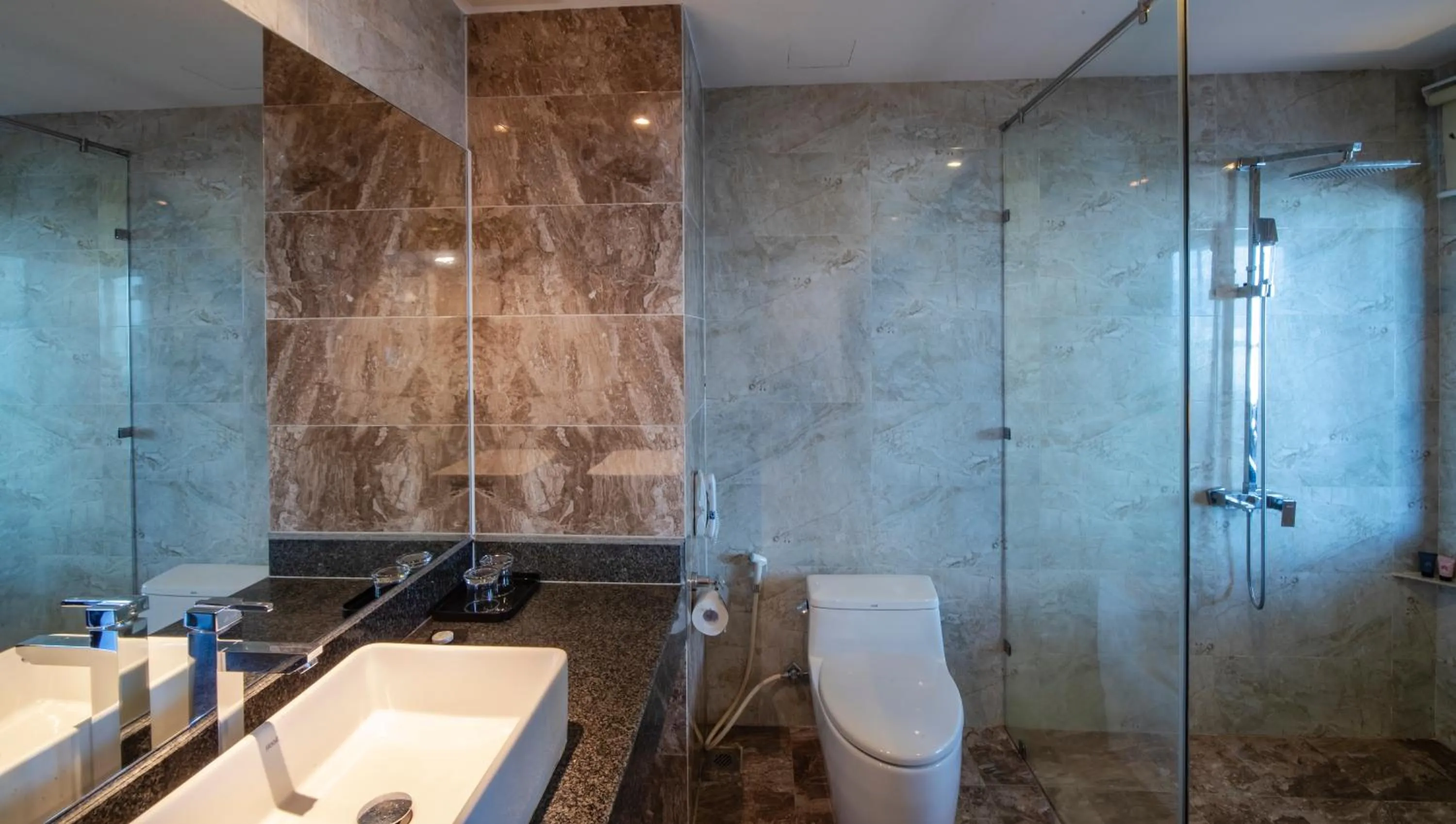 Bathroom in Muong Thanh Grand Da Nang Hotel