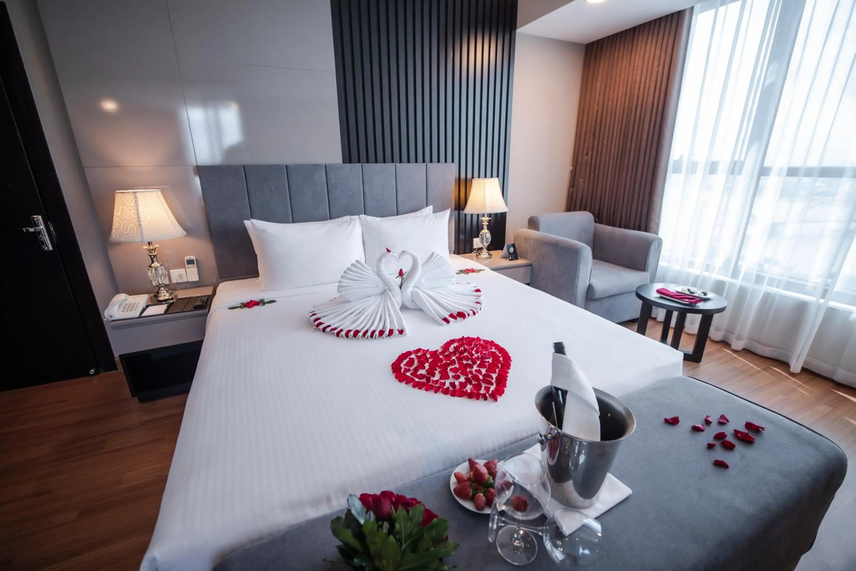 Bed in Muong Thanh Grand Da Nang Hotel