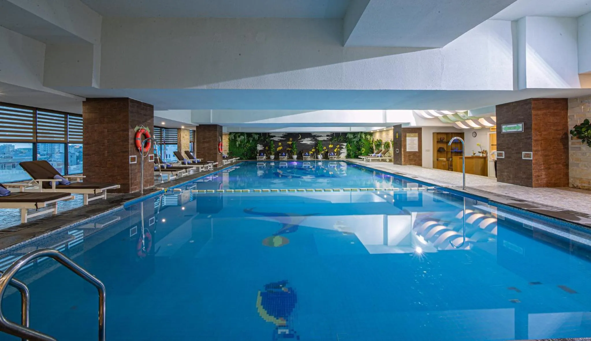 Swimming pool in Muong Thanh Grand Da Nang Hotel