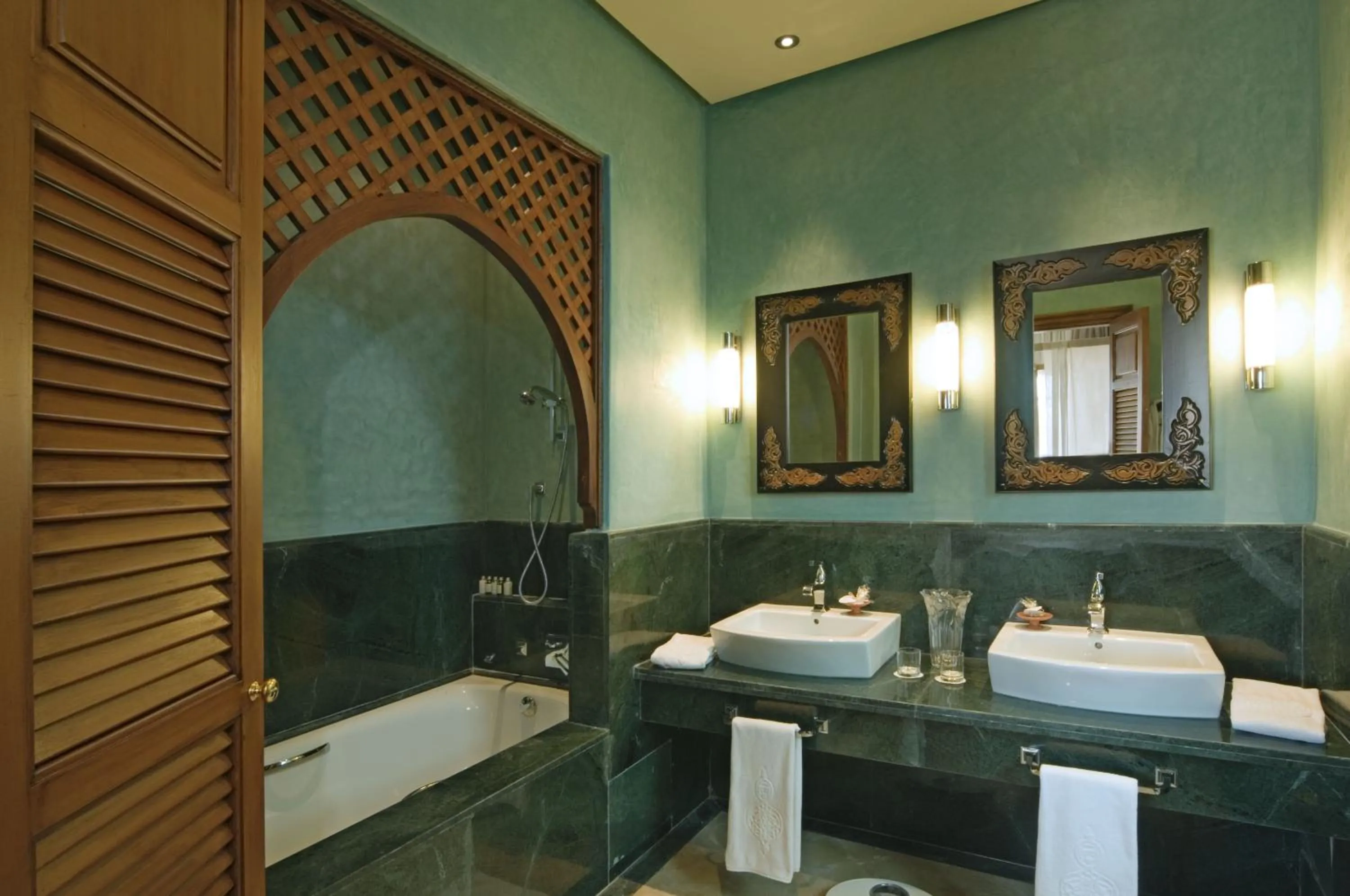Bathroom in Golf Club Rotana Palmeraie