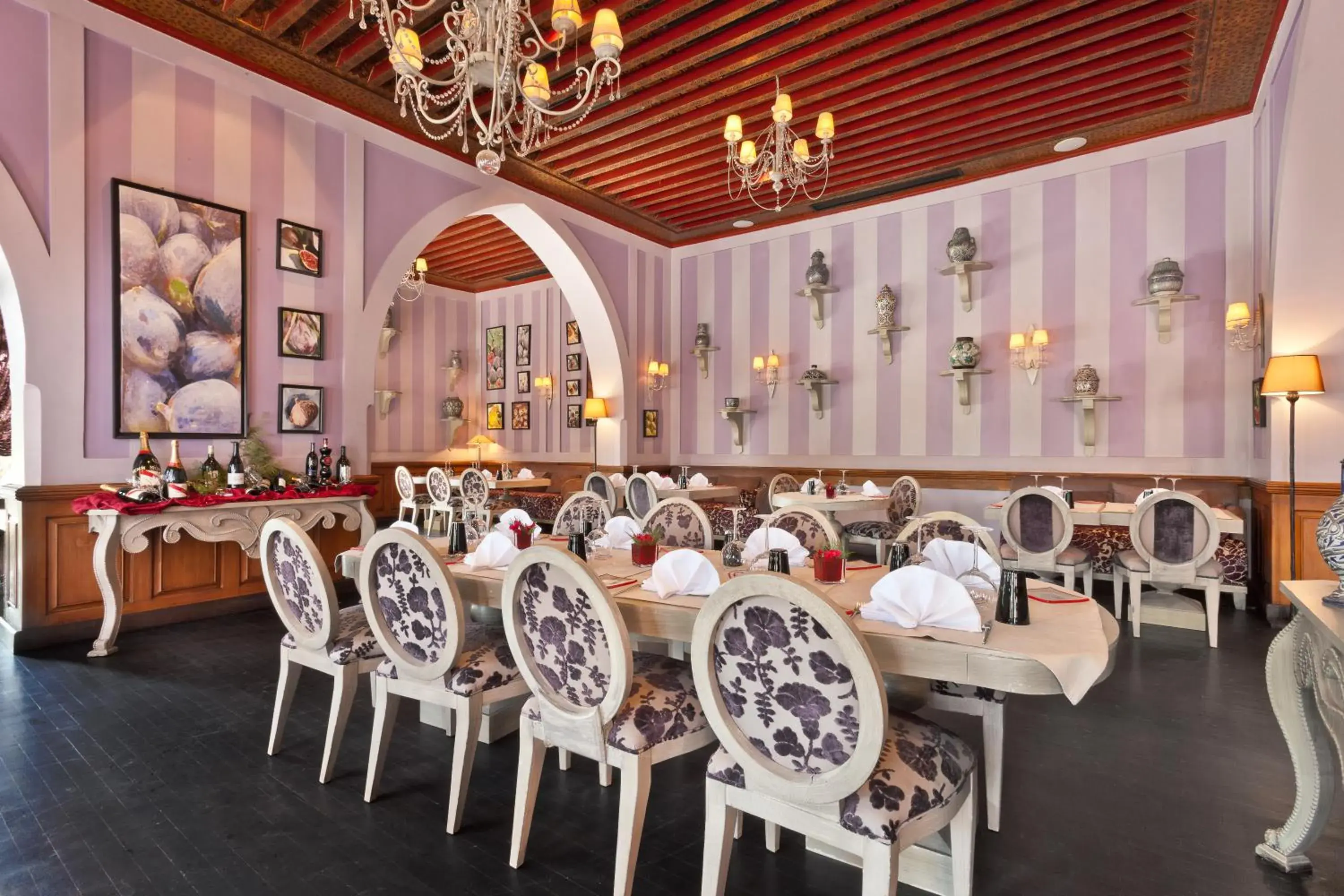 Restaurant/places to eat in Golf Club Rotana Palmeraie Restaurant/places to eat in Golf Club Rotana Palmeraie