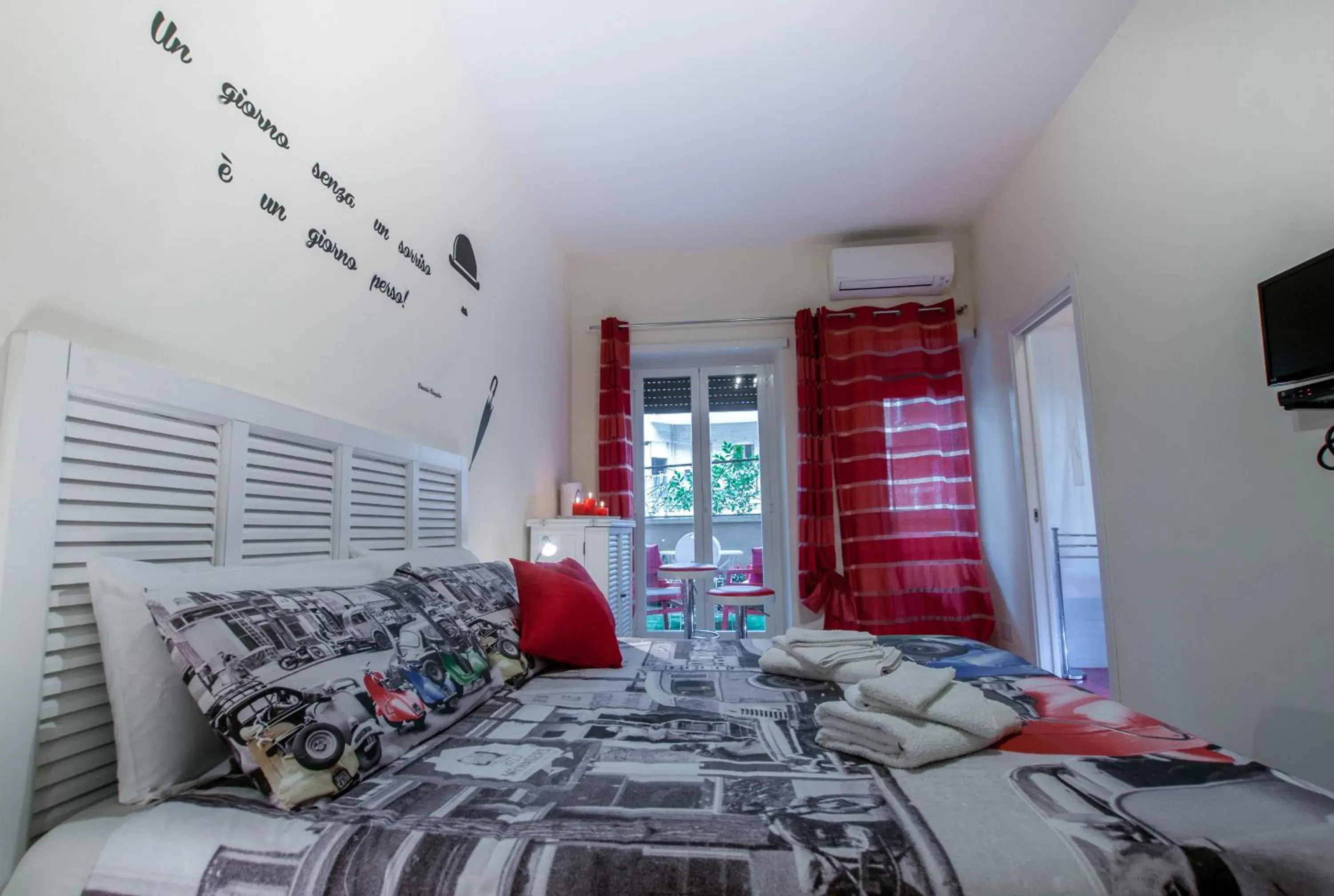 Bed in Demi's home Bed in Demi's home