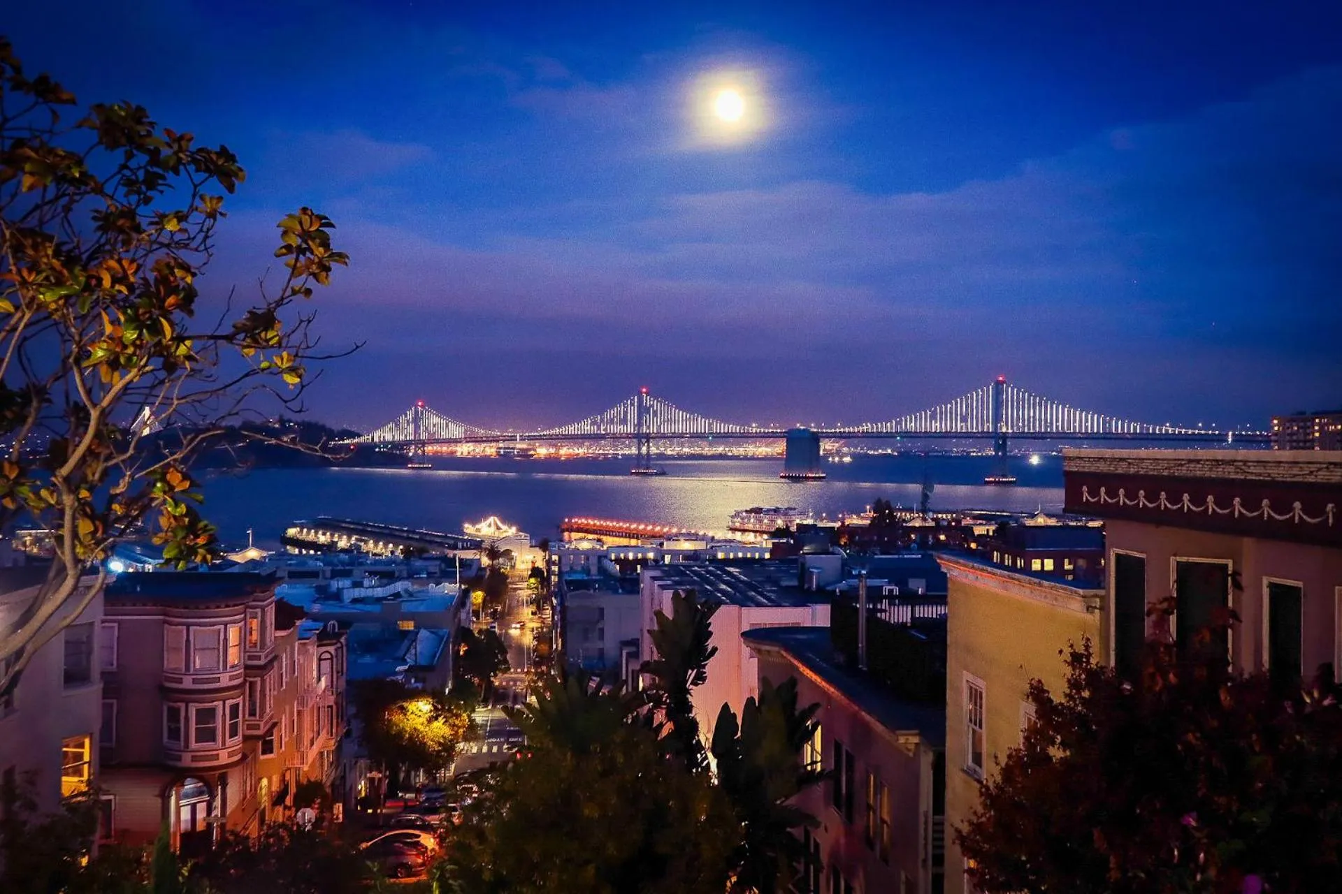 Nearby landmark in ITH San Francisco Pacific Tradewinds Backpacker Hostel