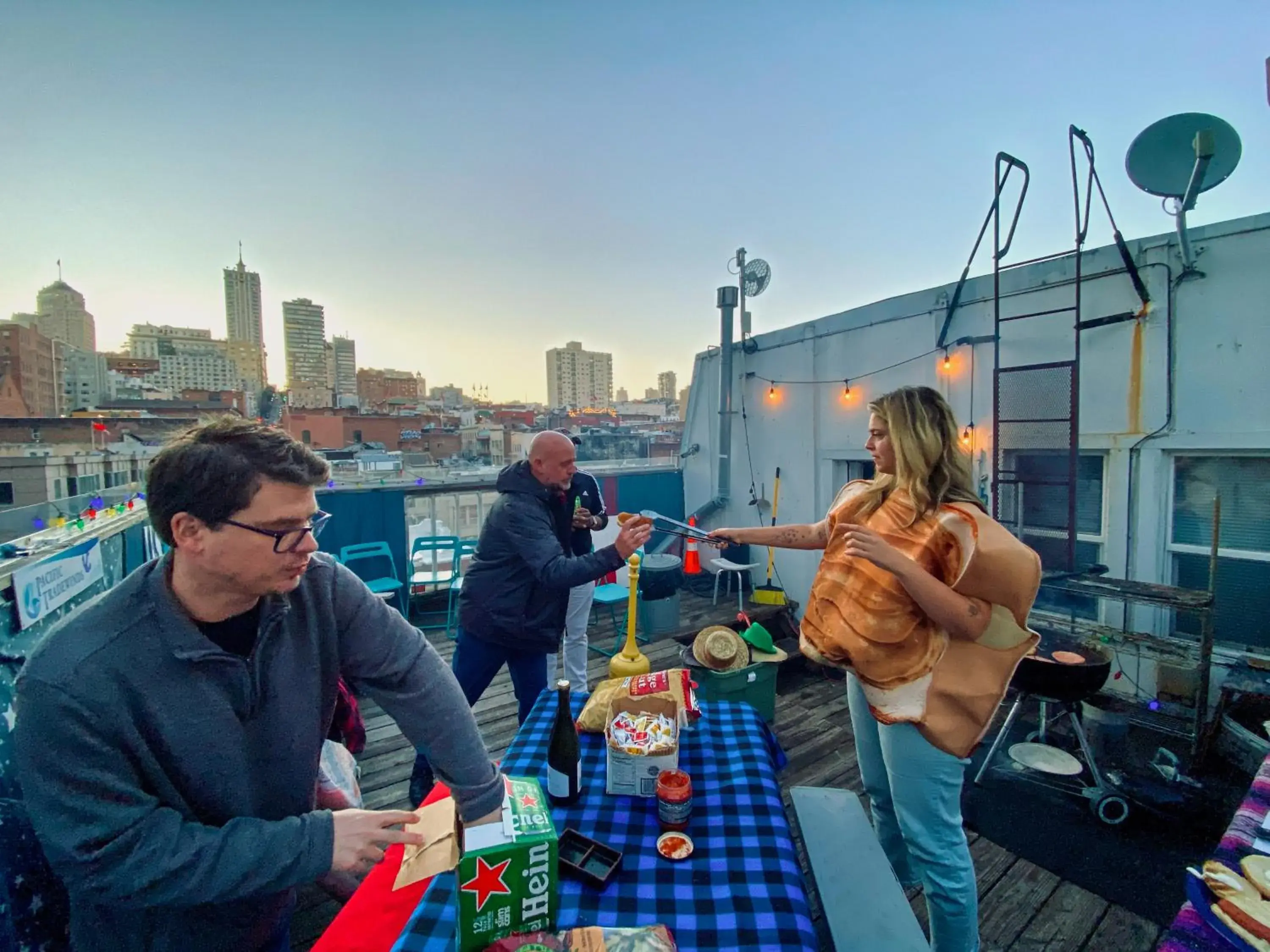 ITH San Francisco Pacific Tradewinds Backpacker Hostel ITH San Francisco Pacific Tradewinds Backpacker Hostel