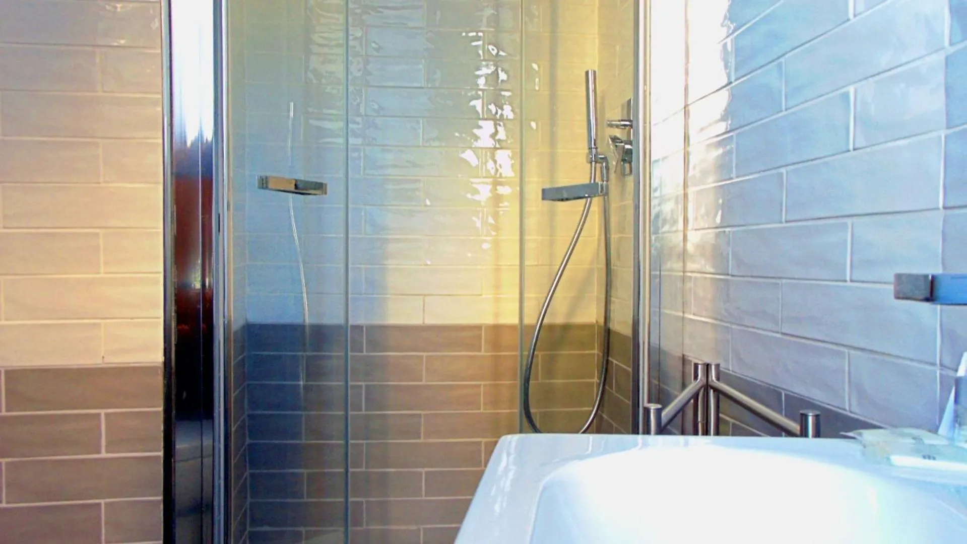 Shower in EMI's Guest House