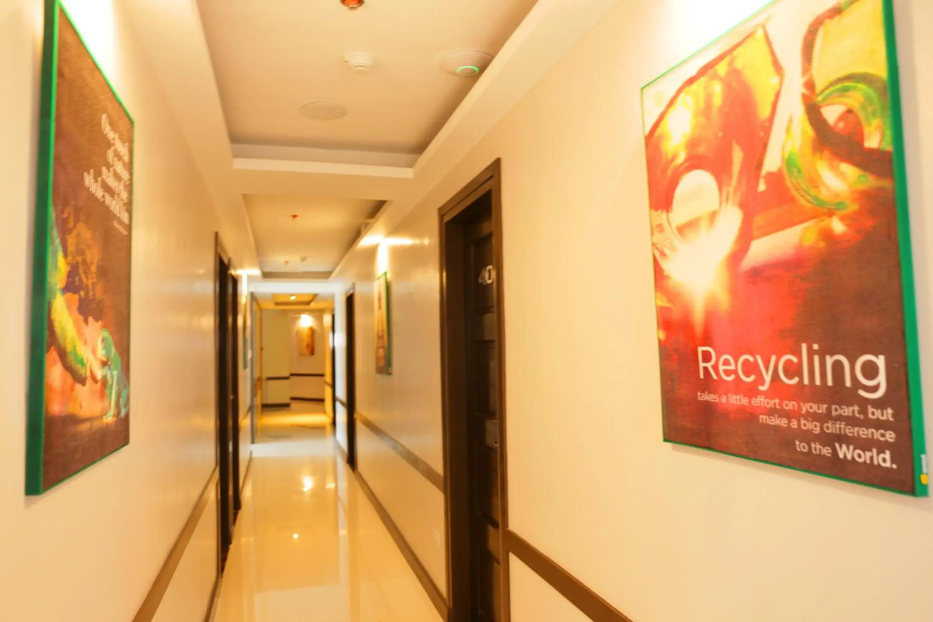 GREEN BANANA BUSINESS HOTEL GREEN BANANA BUSINESS HOTEL