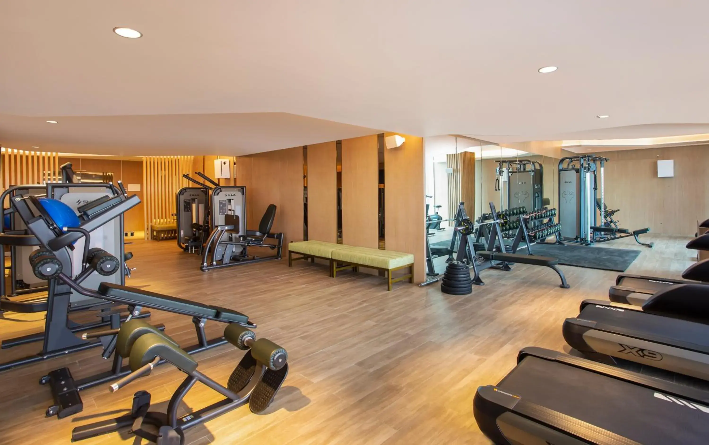 Fitness centre/facilities in Swiss-Belhotel Solo Fitness centre/facilities in Swiss-Belhotel Solo