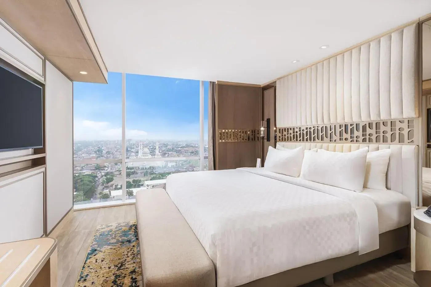 Premier Executive in Swiss-Belhotel Solo Premier Executive in Swiss-Belhotel Solo