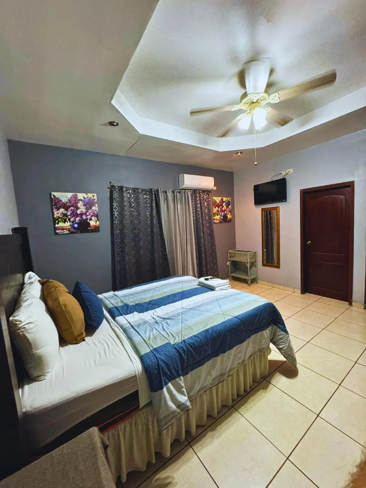 Photo of the whole room, Bed in Apartamentos Casa Del Valle