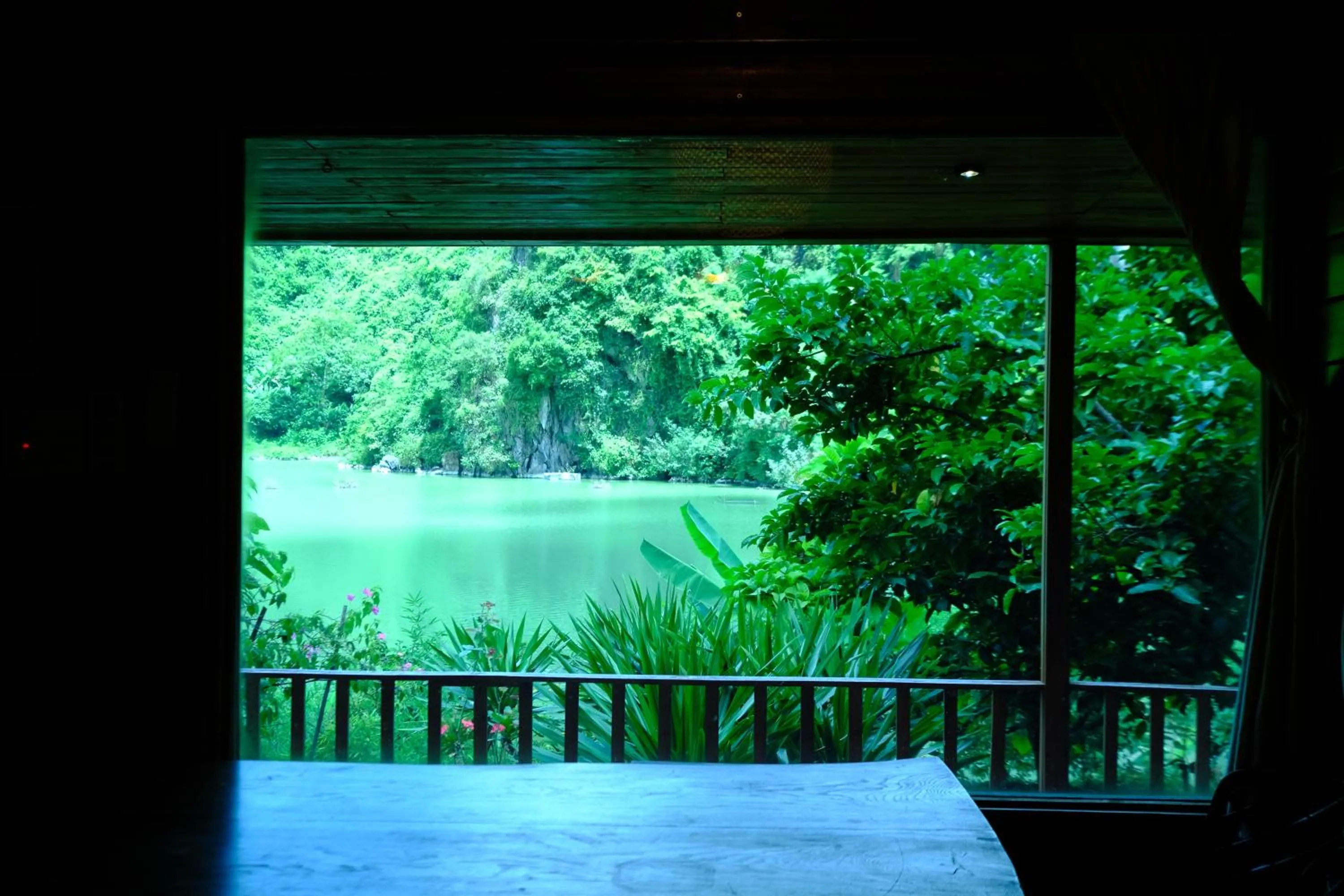 Blue Lagoon Cat Ba