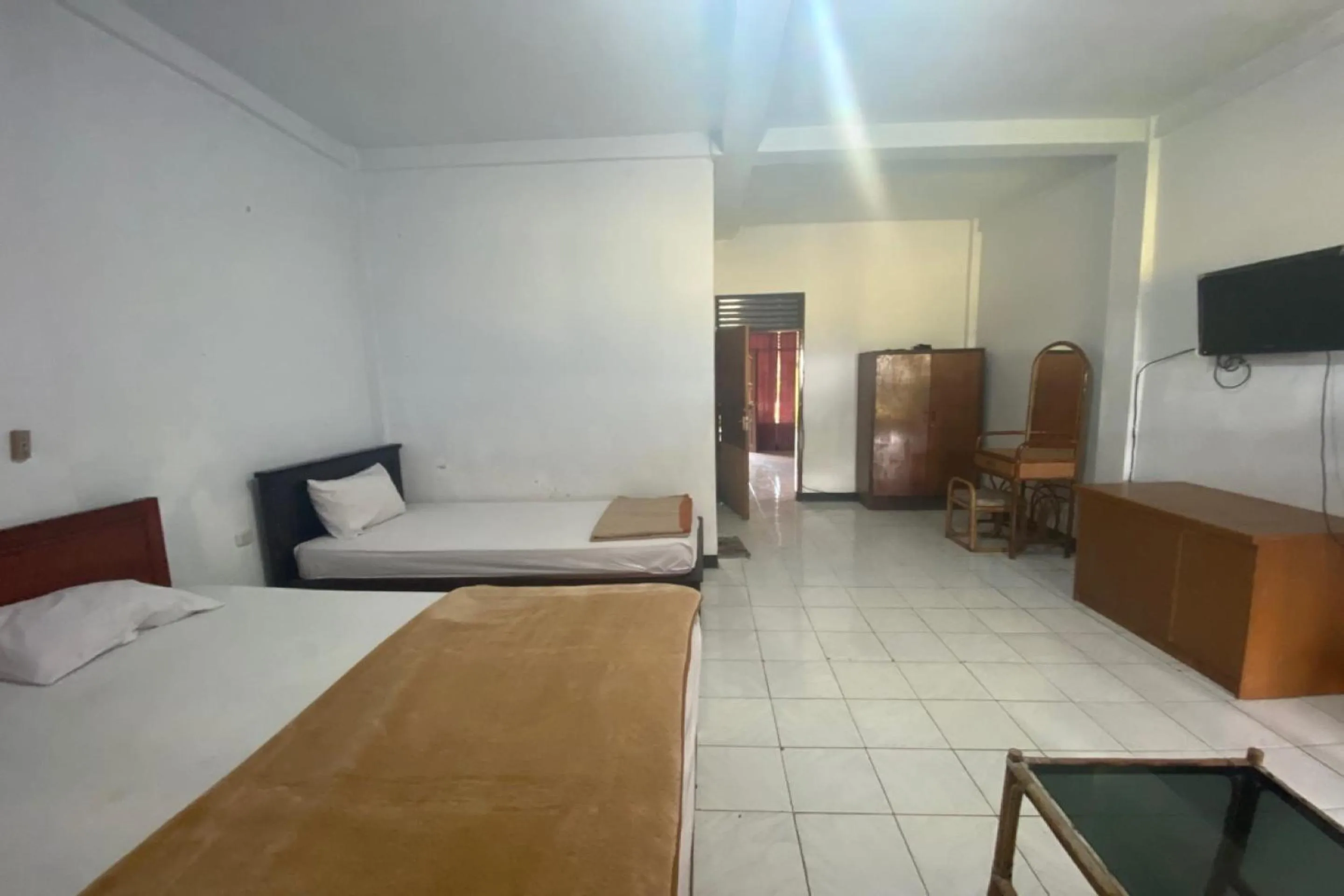 Bedroom, Bed in Hotel O Rantepao Lodge Near Patung Tedong Bonga