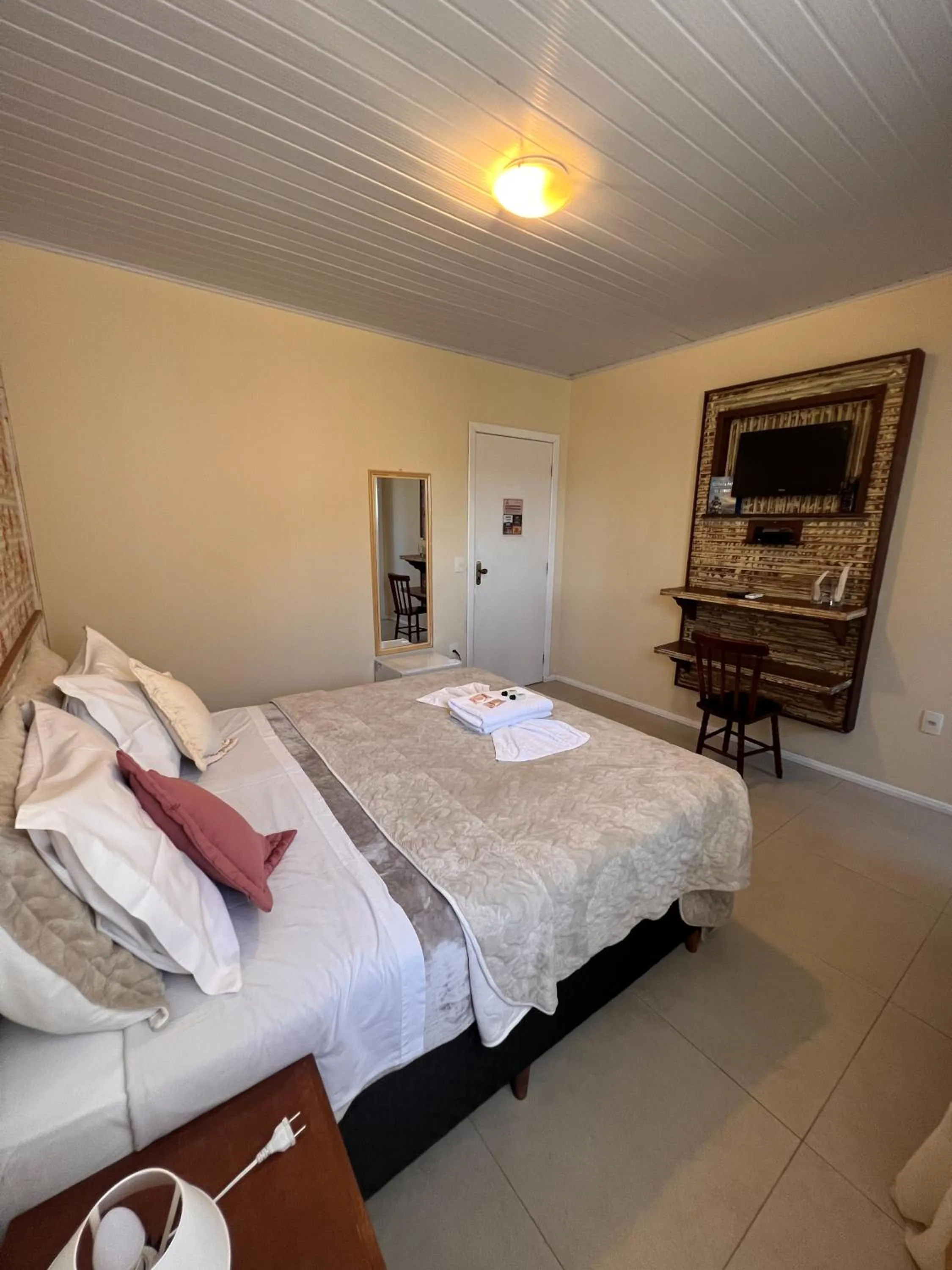 Photo of the whole room, Bed in Pousada UpSerra