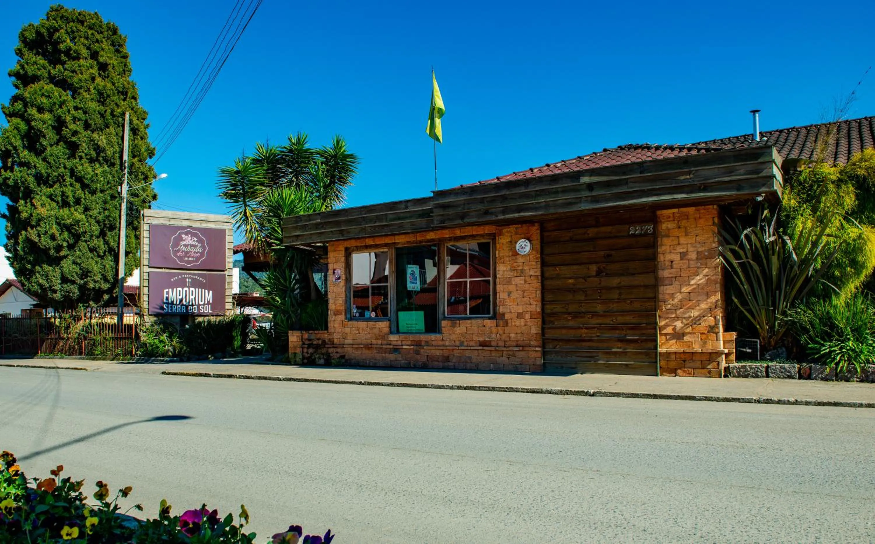 Property building in Pousada UpSerra
