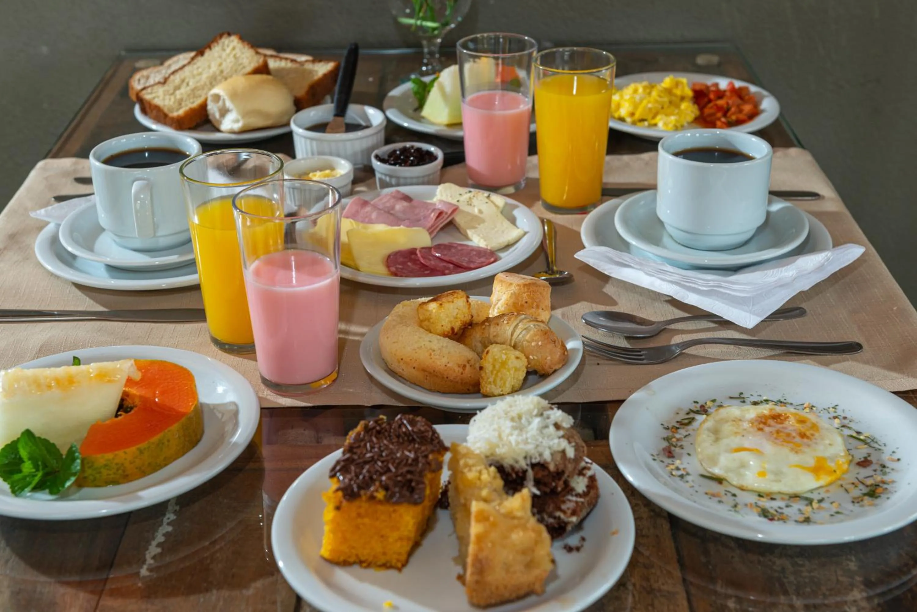 Breakfast in Pousada UpSerra
