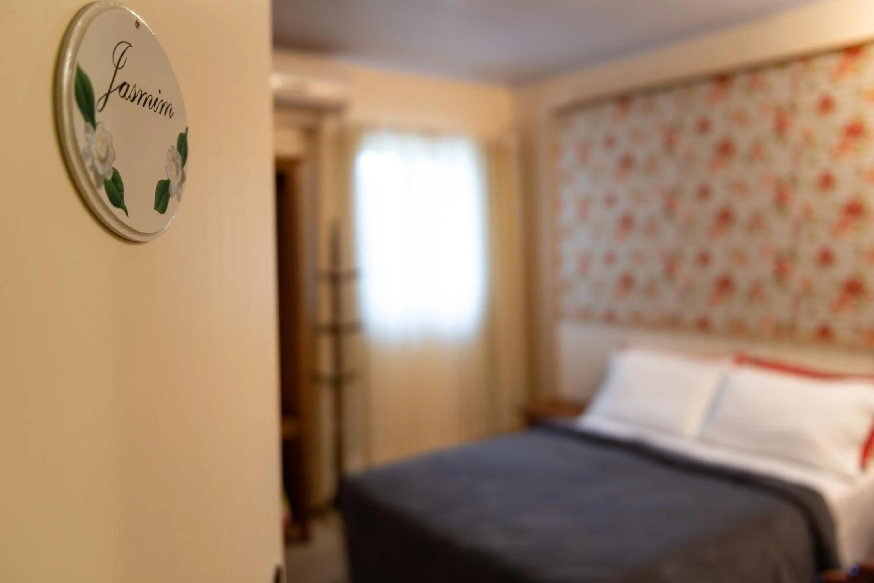 Logo/Certificate/Sign, Bed in Pousada UpSerra