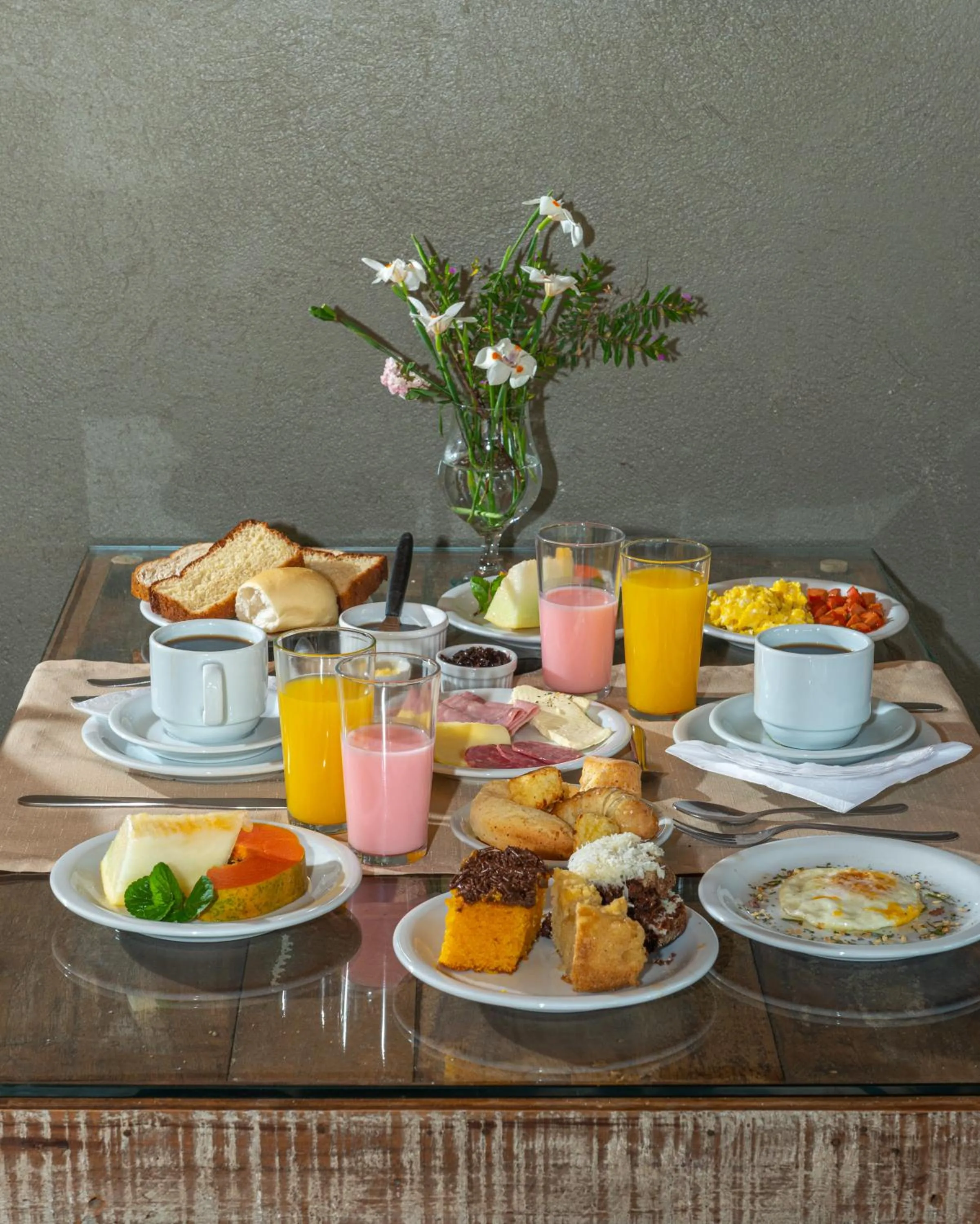 Breakfast in Pousada UpSerra