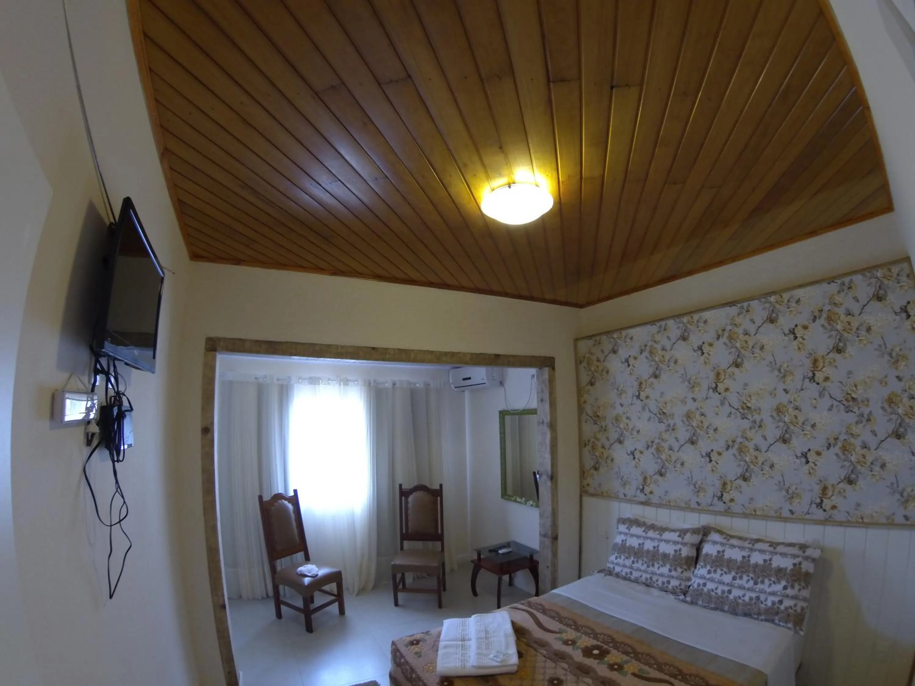 Photo of the whole room, Bed in Pousada UpSerra