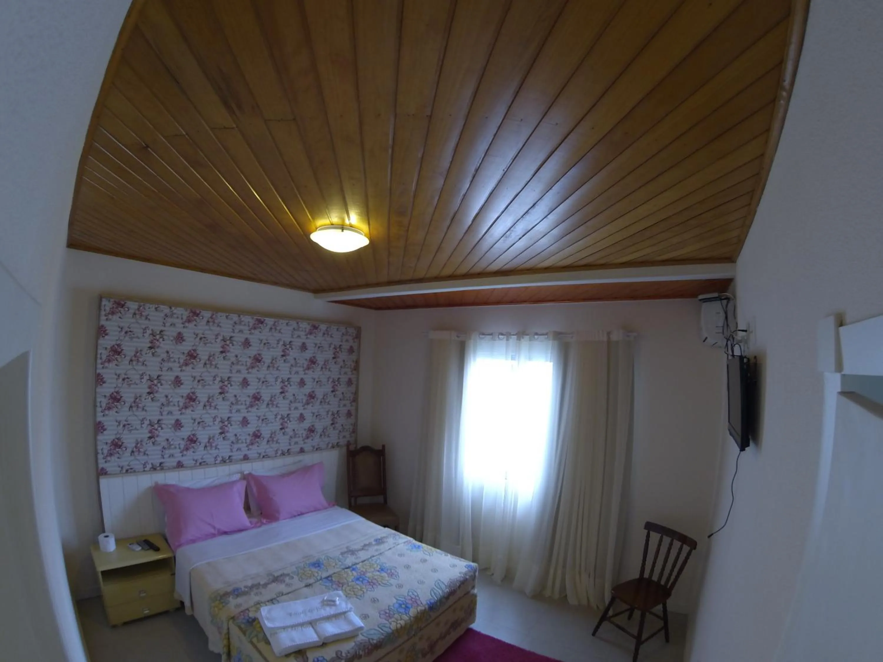 Photo of the whole room, Bed in Pousada UpSerra