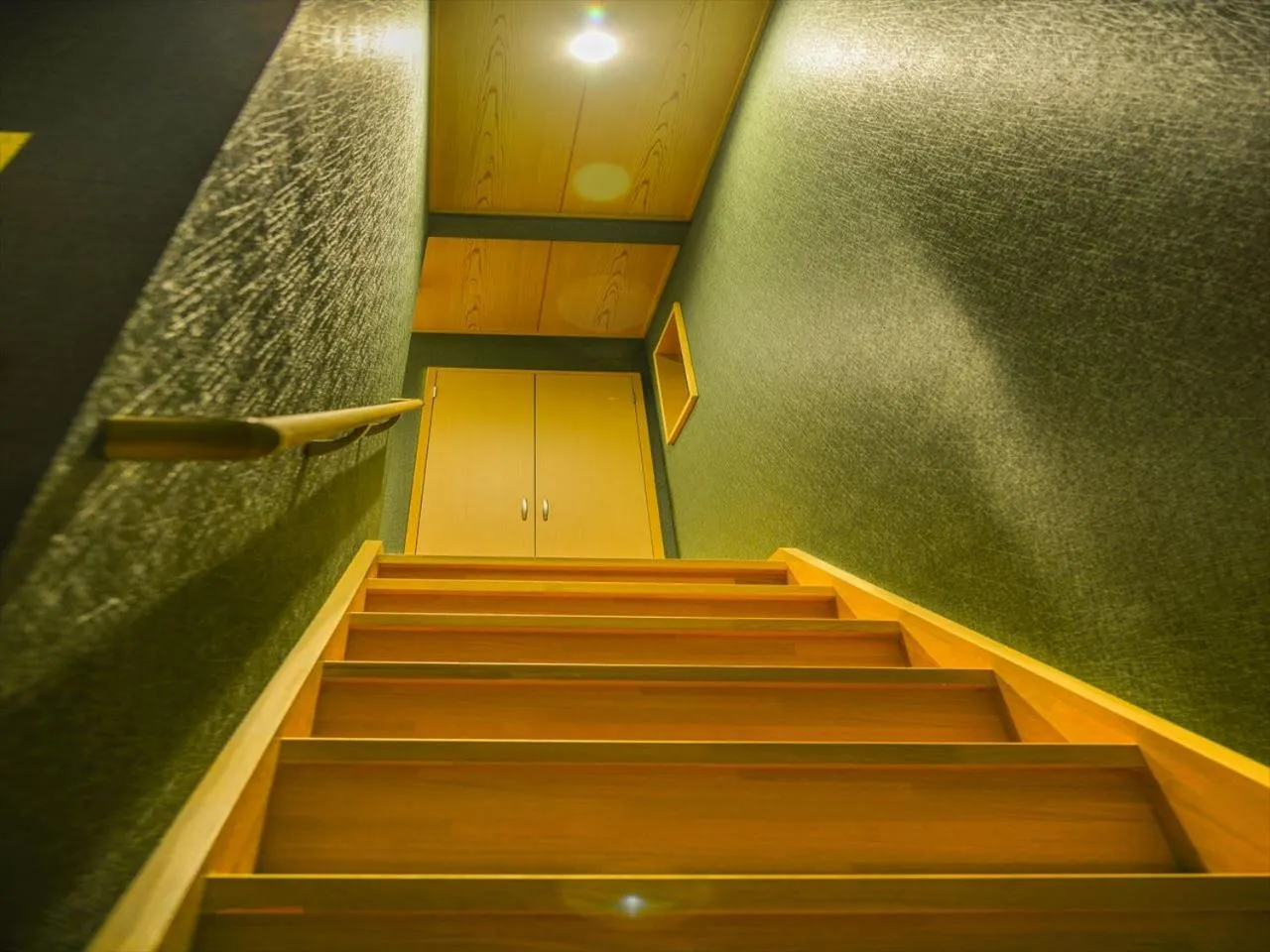 Photo of the whole room in YADOYA Karasumain