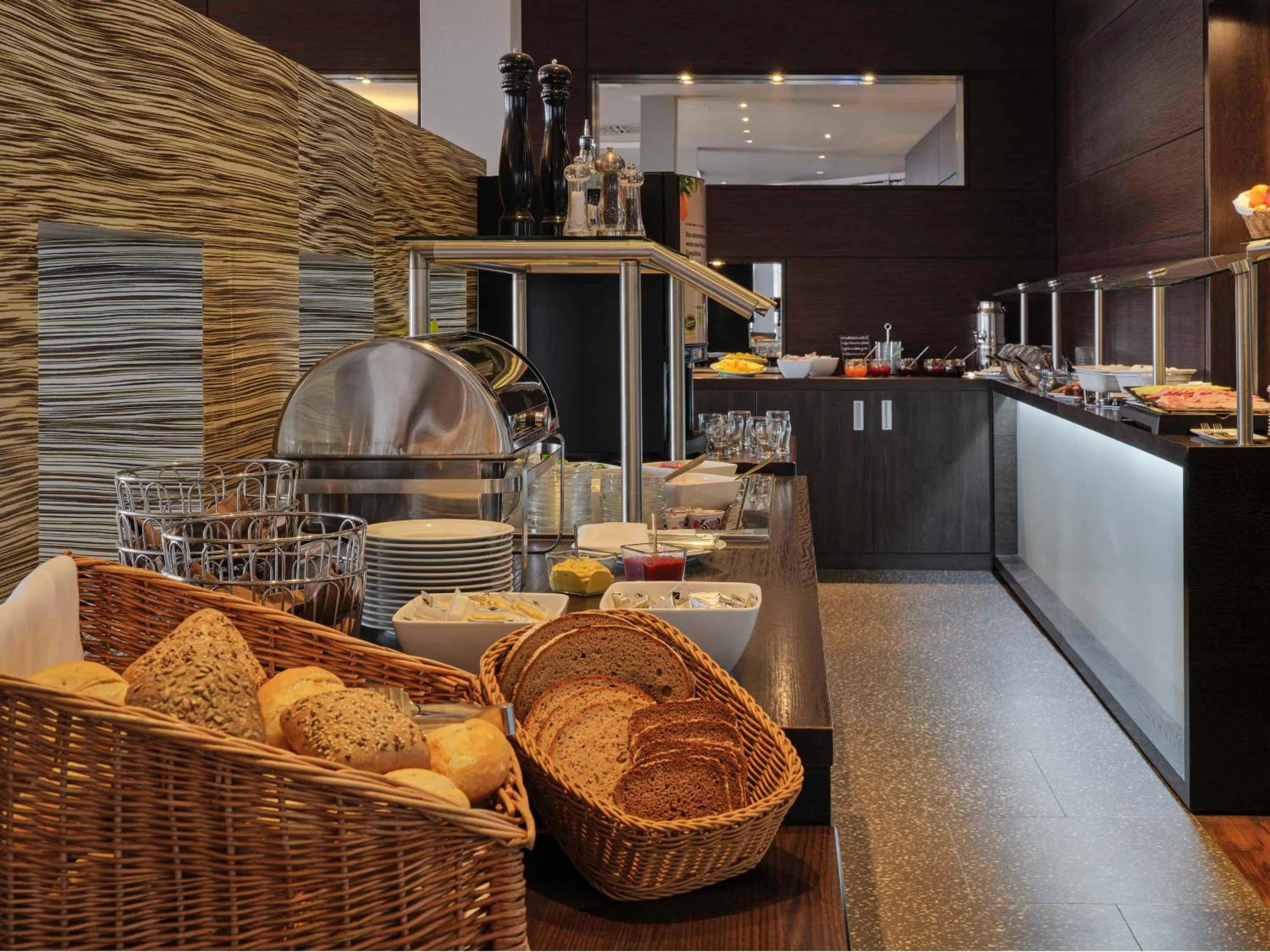 Food and drinks in Classik Hotel Magdeburg