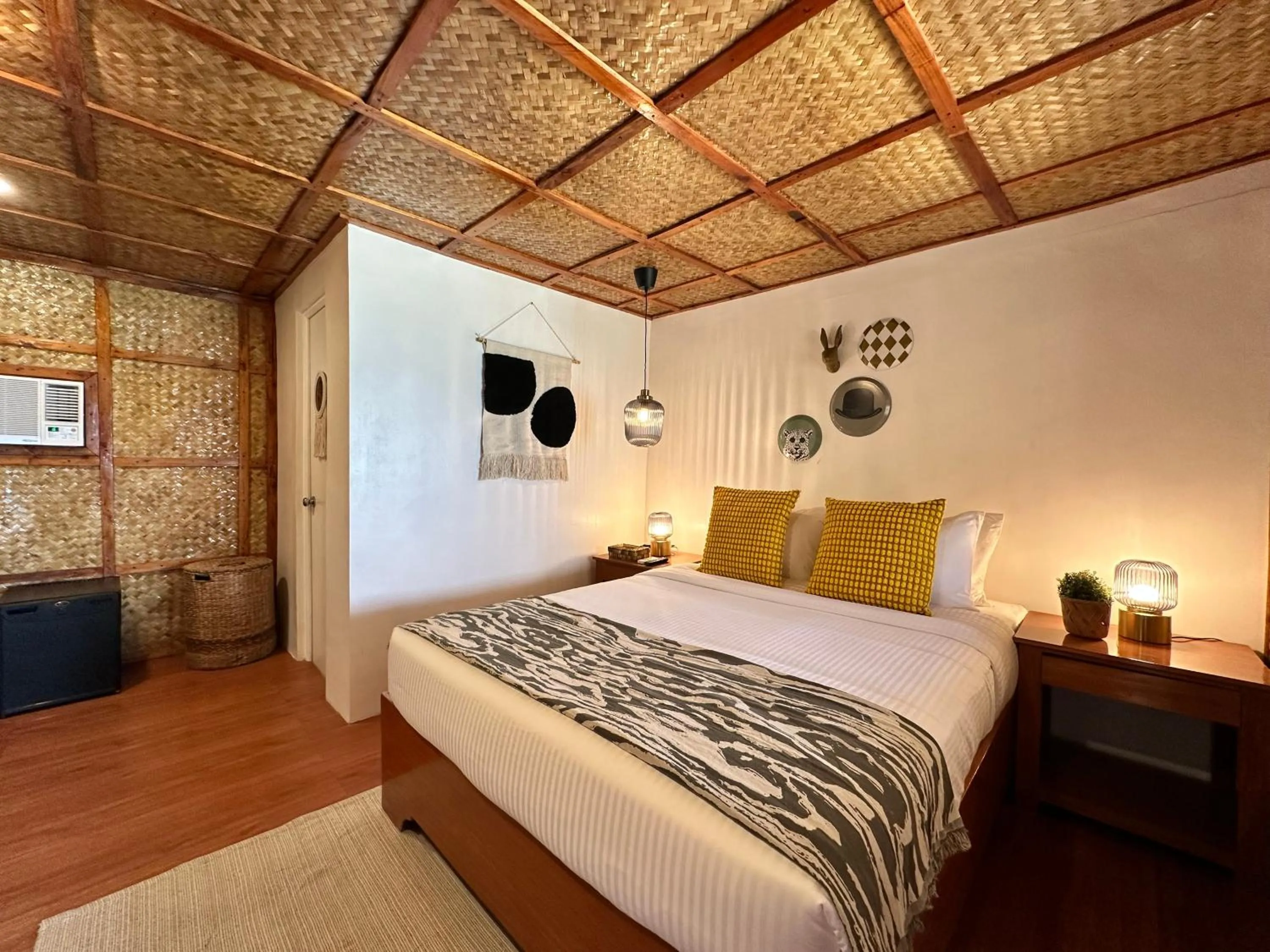 Bed in Beach Huts El Nido