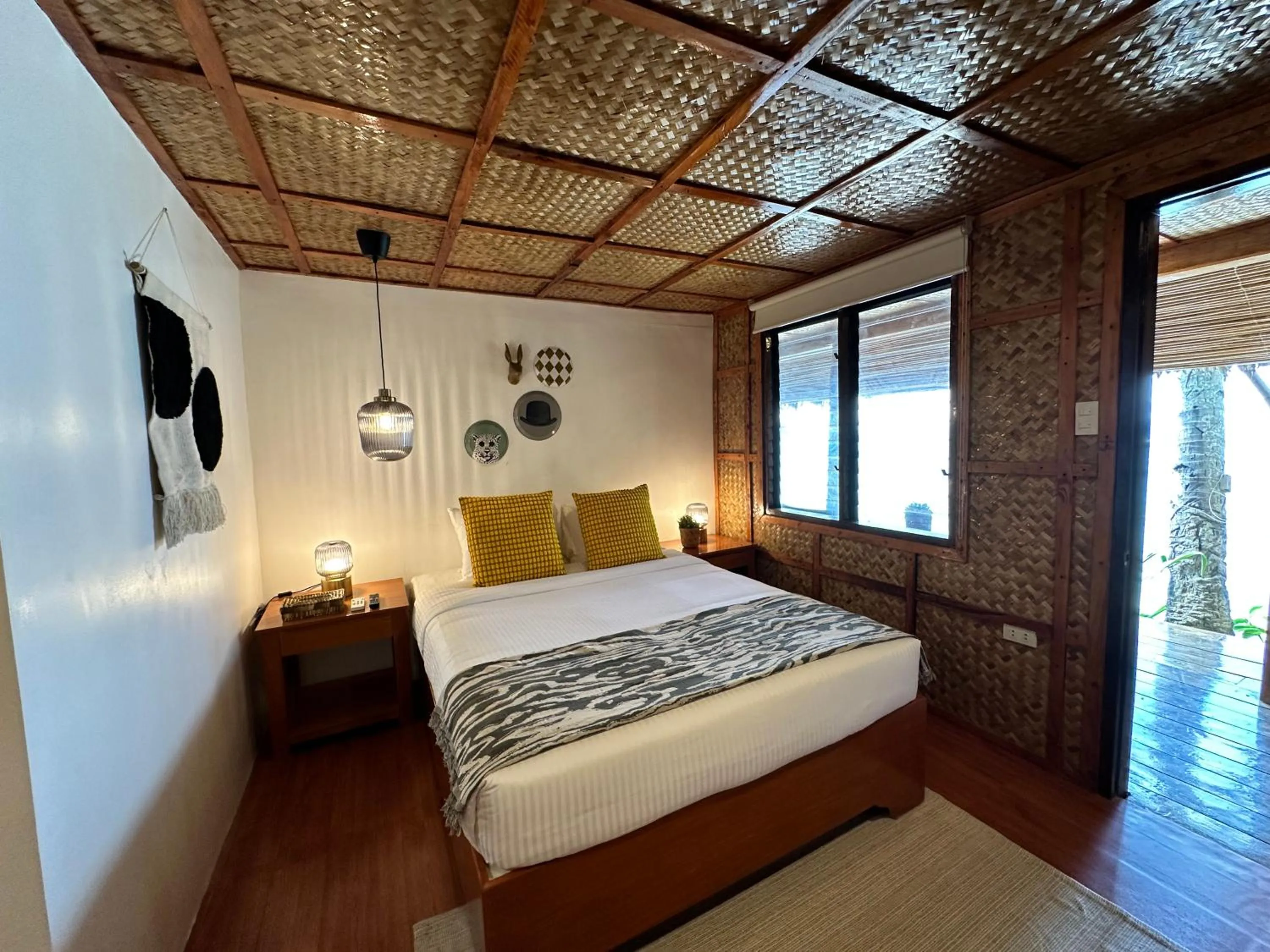 Bed in Beach Huts El Nido