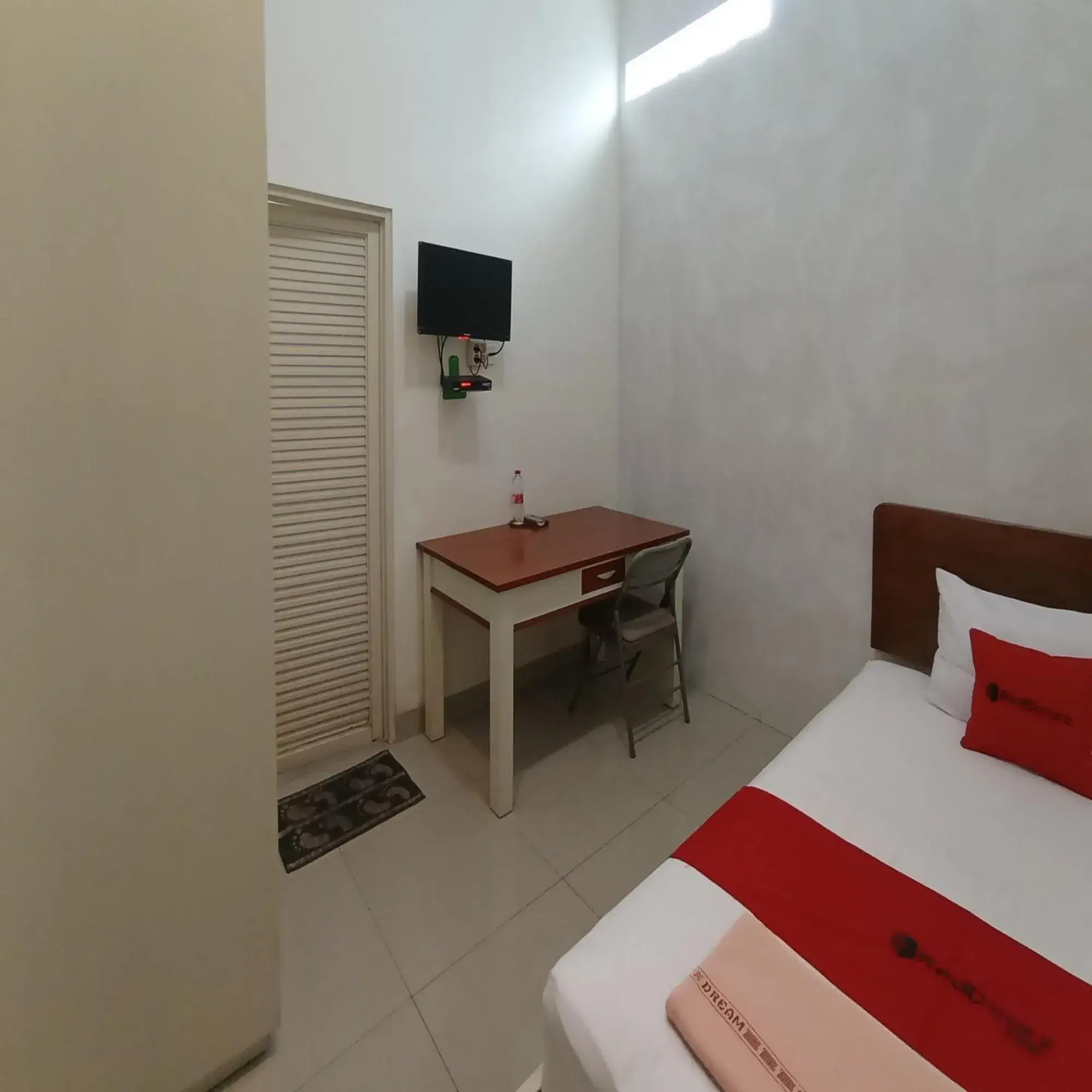 Single Room in Super OYO 3314 Syariah House Single Room in Super OYO 3314 Syariah House