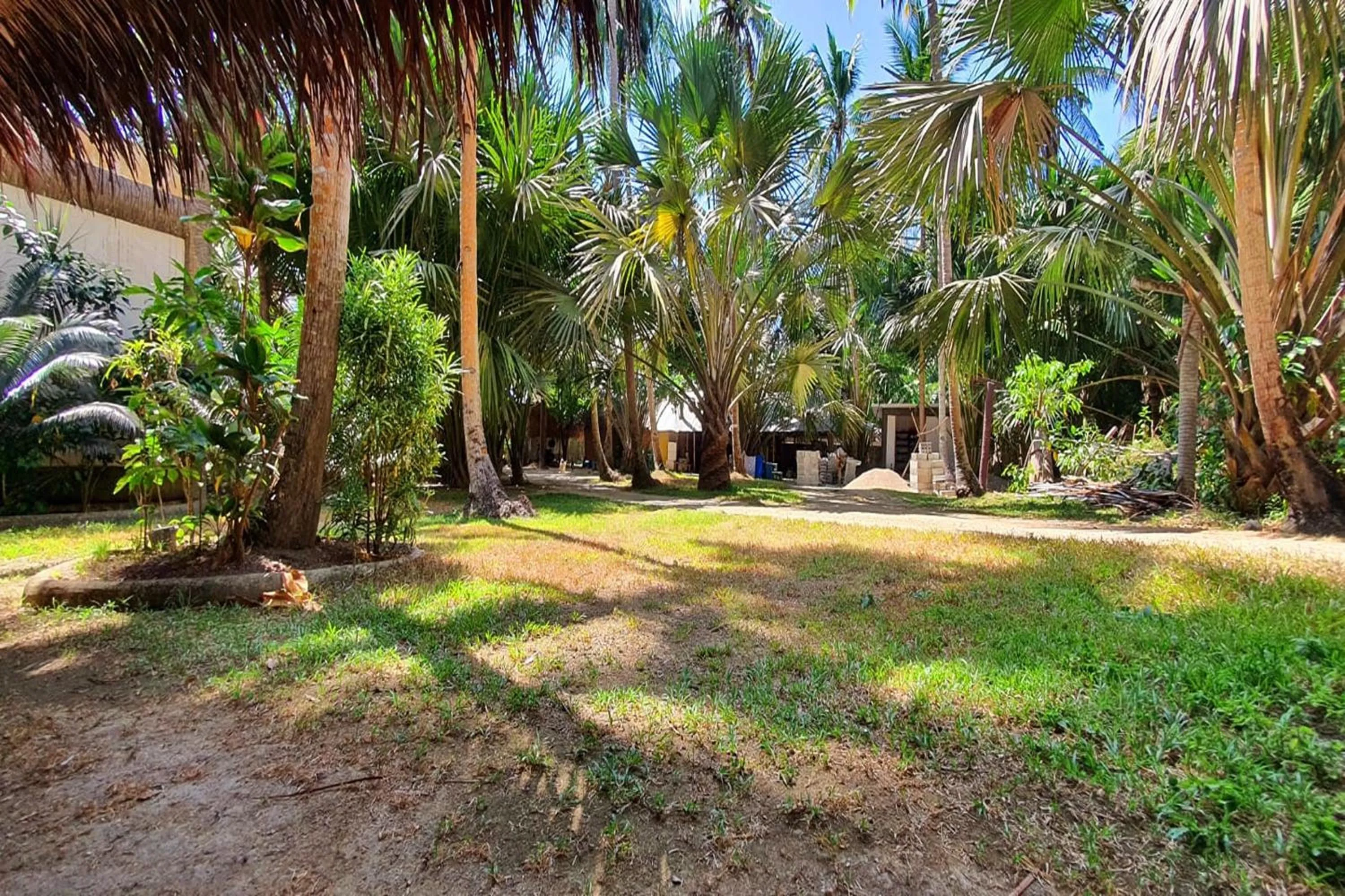 Natural landscape in Pili Beach Resort Agmanic