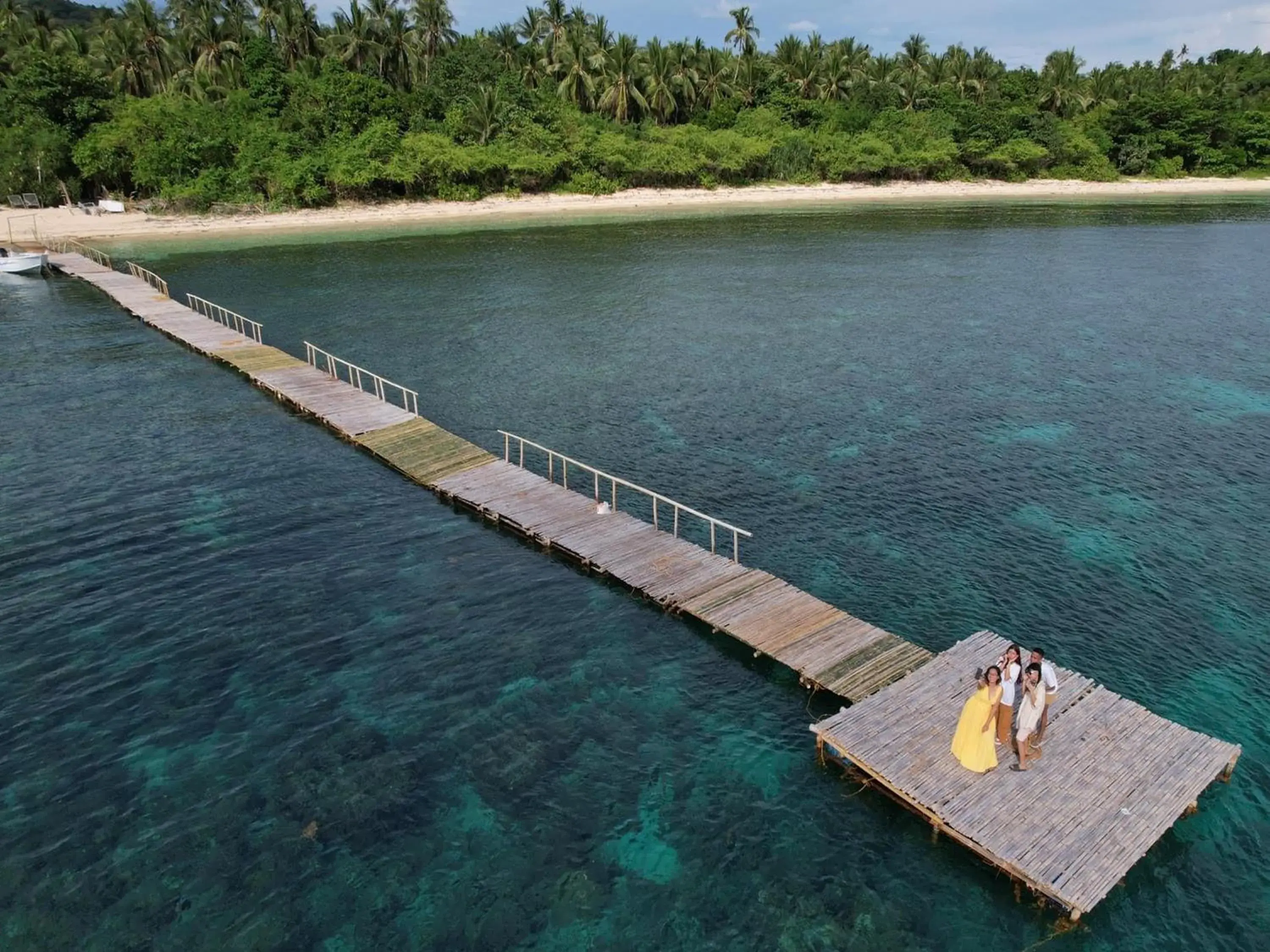 Sea view in Pili Beach Resort Agmanic Sea view in Pili Beach Resort Agmanic