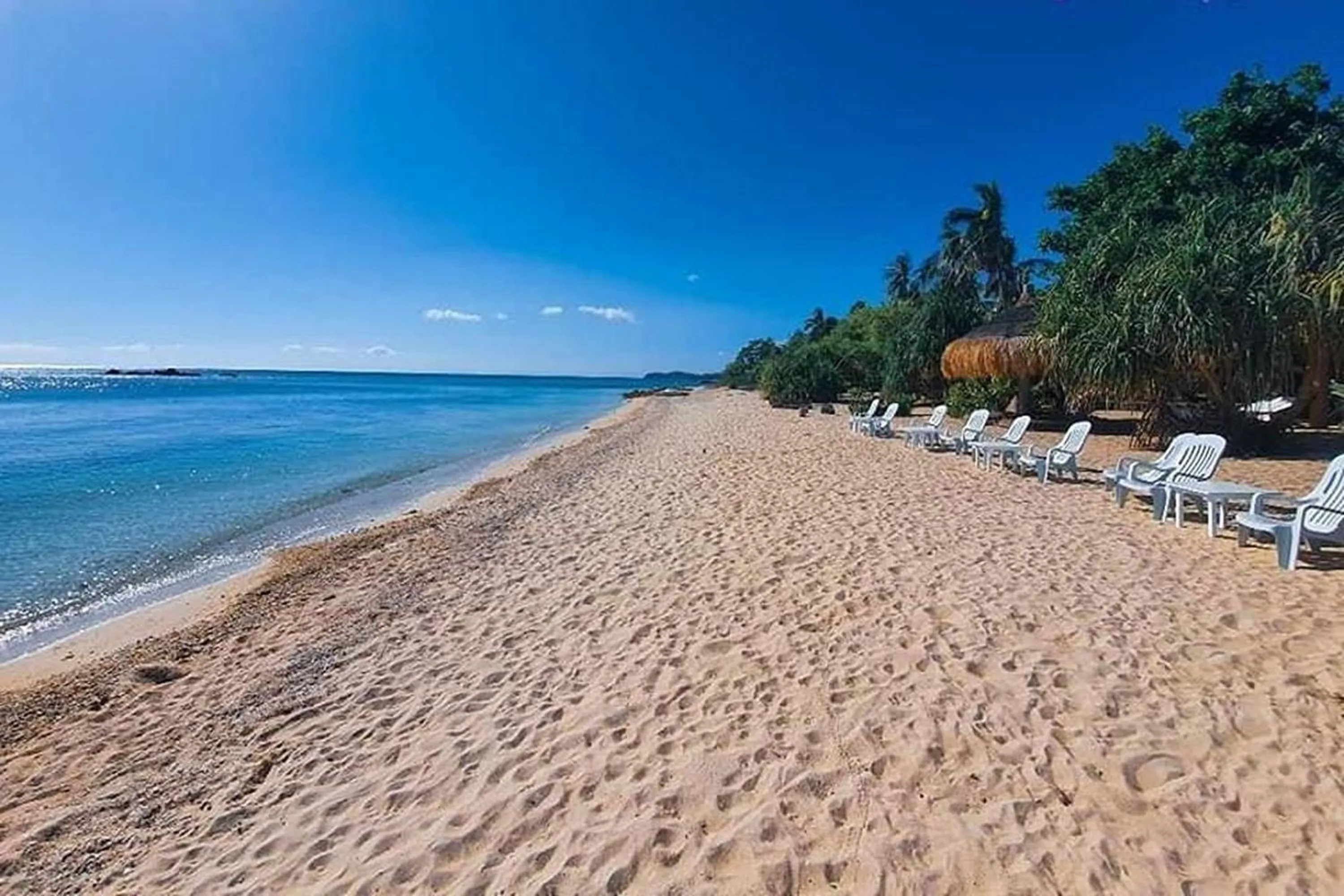 Pili Beach Resort Agmanic